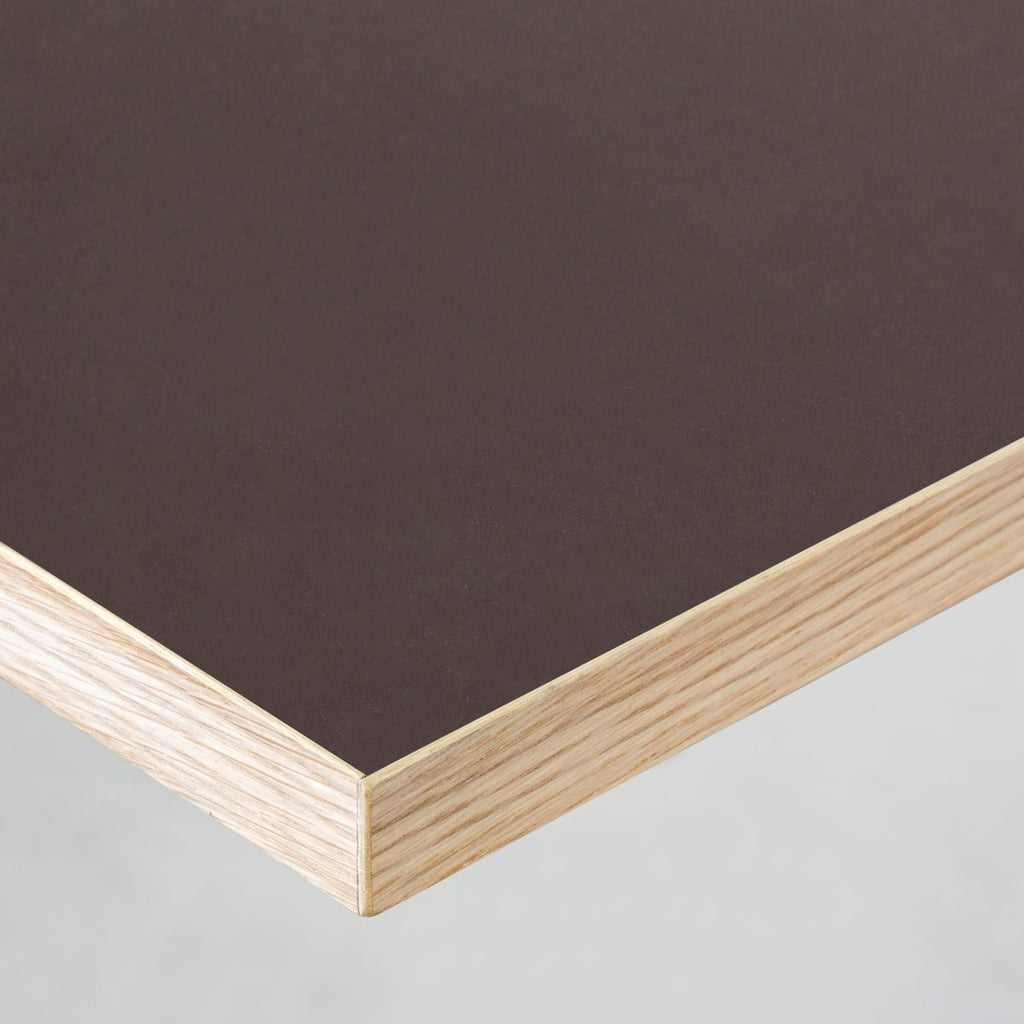 かなでもののファニチャーリノリウム素材のマットブラウンカラー天板・クローズアップ