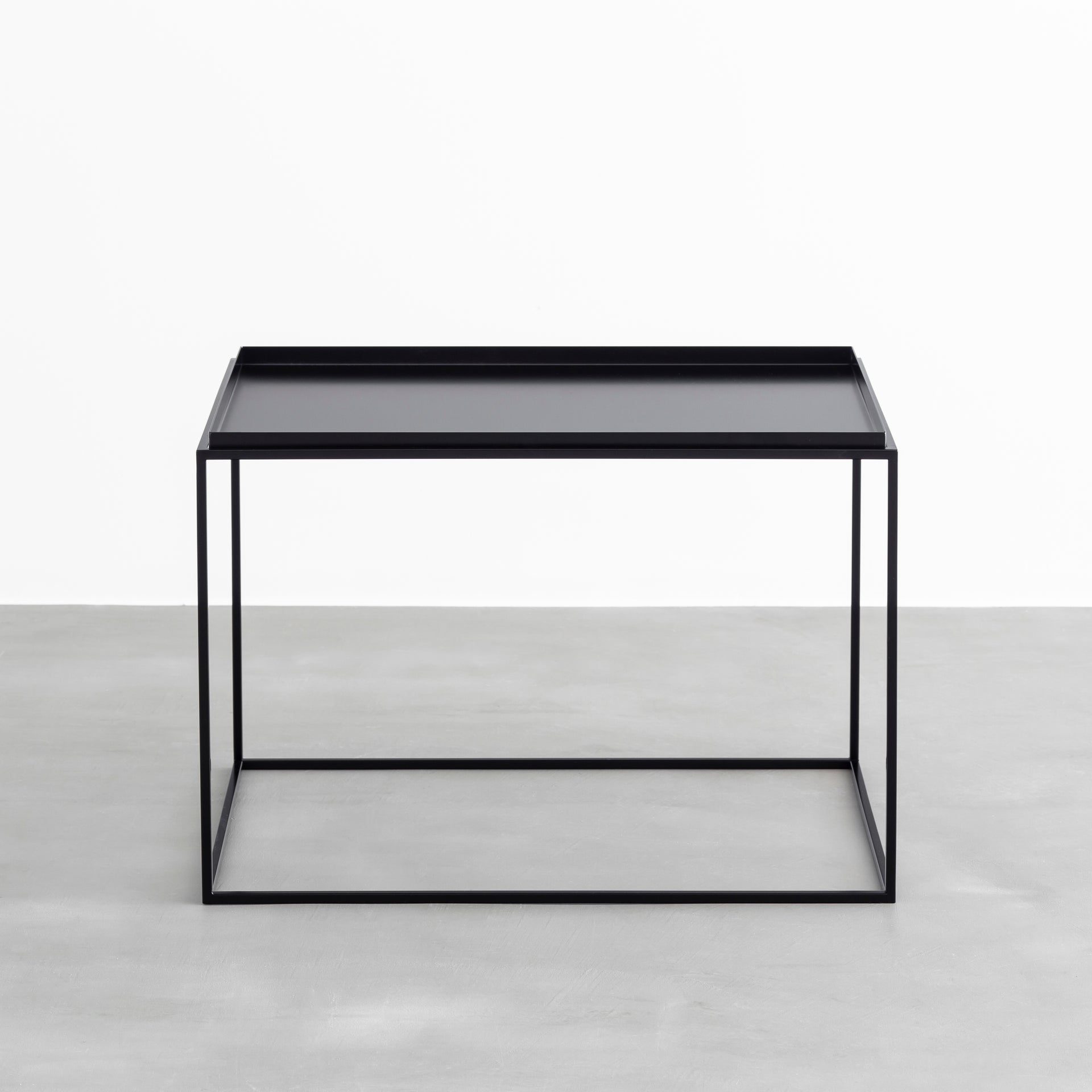 かなでものの天板が取り外せるブラックスチールのシャープなサイドテーブルL 1