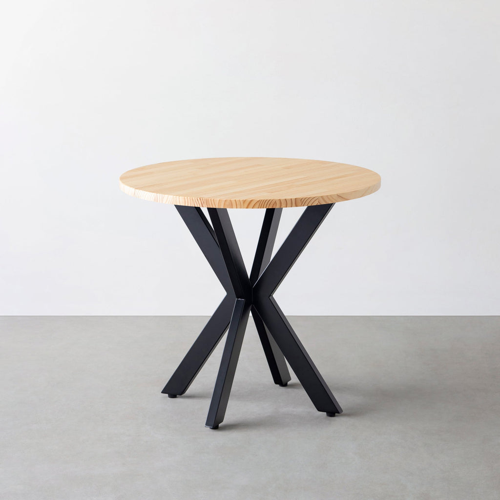 KanademonoのパインとX脚を組み合わせたカフェテーブル