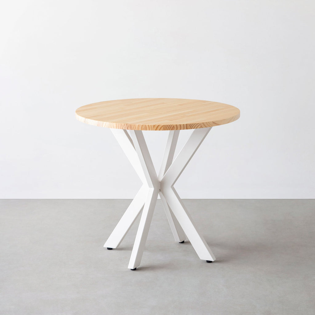 KanademonoのパインとX脚を組み合わせたカフェテーブル