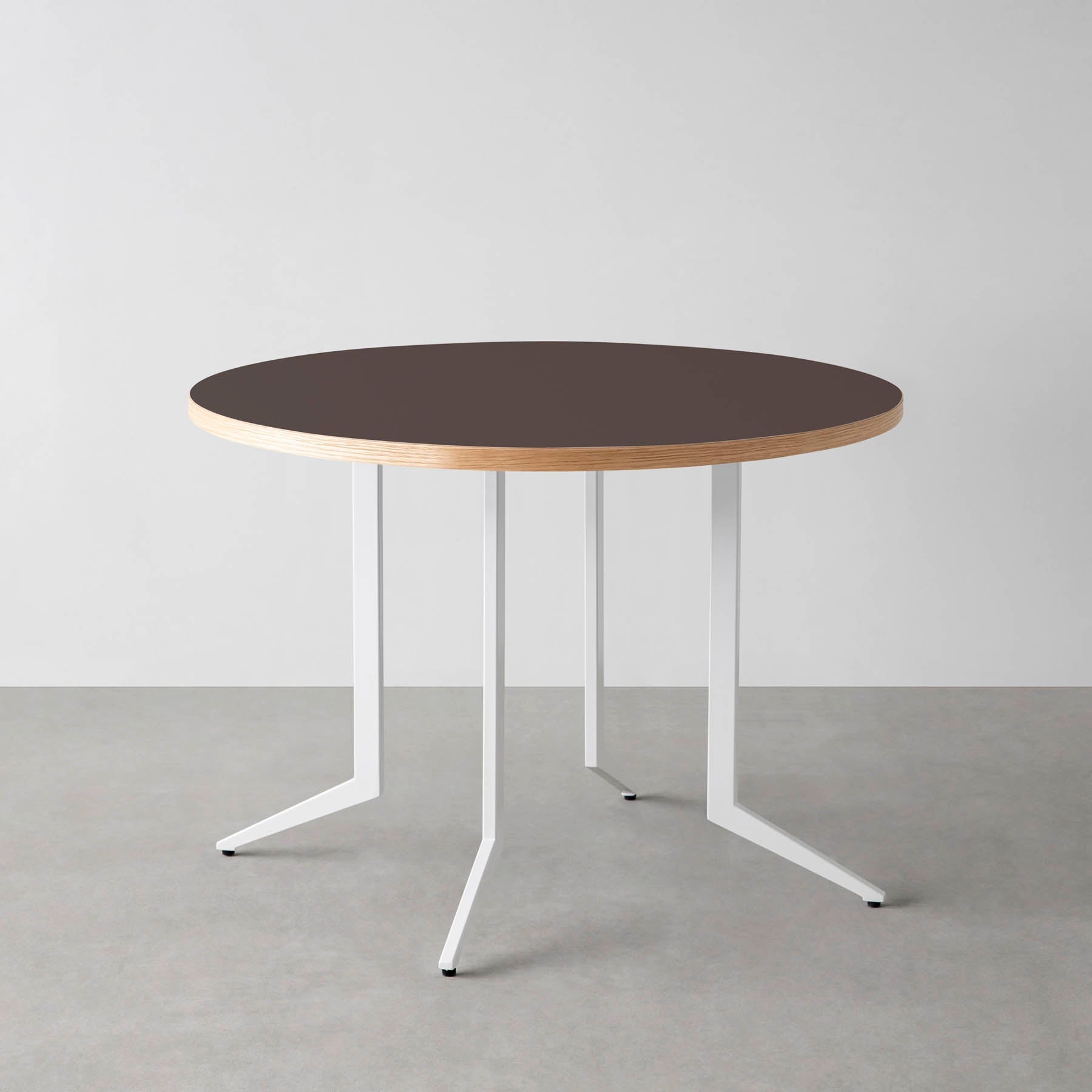 スマート造作カフェテーブル / リノリウム 全32色　白スチール脚 4本脚 × ラウンド φ81 - 100