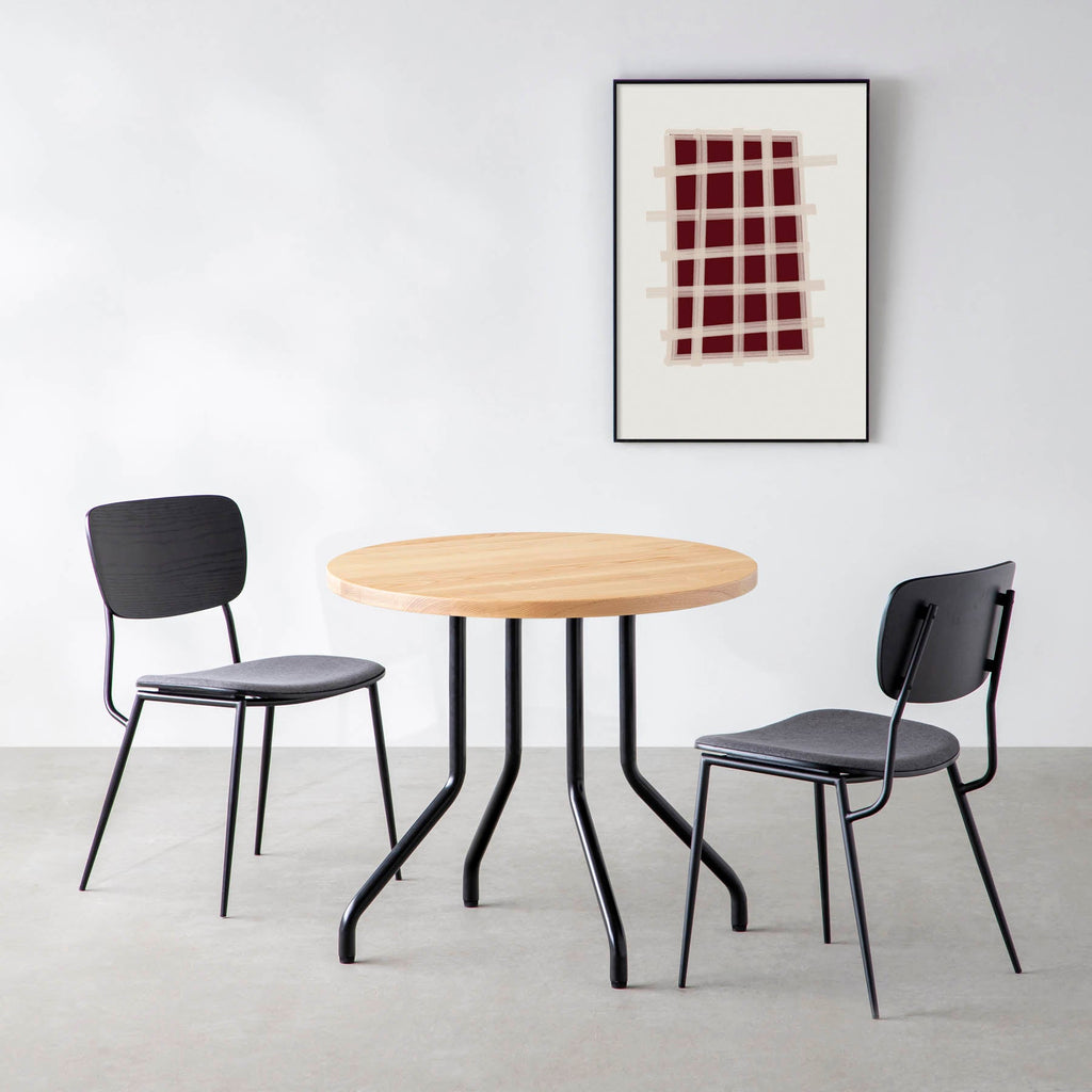 スマート造作カフェテーブル / 無垢 ホワイトアッシュ　黒スチール脚 4本脚 × ラウンド φ61 - 80