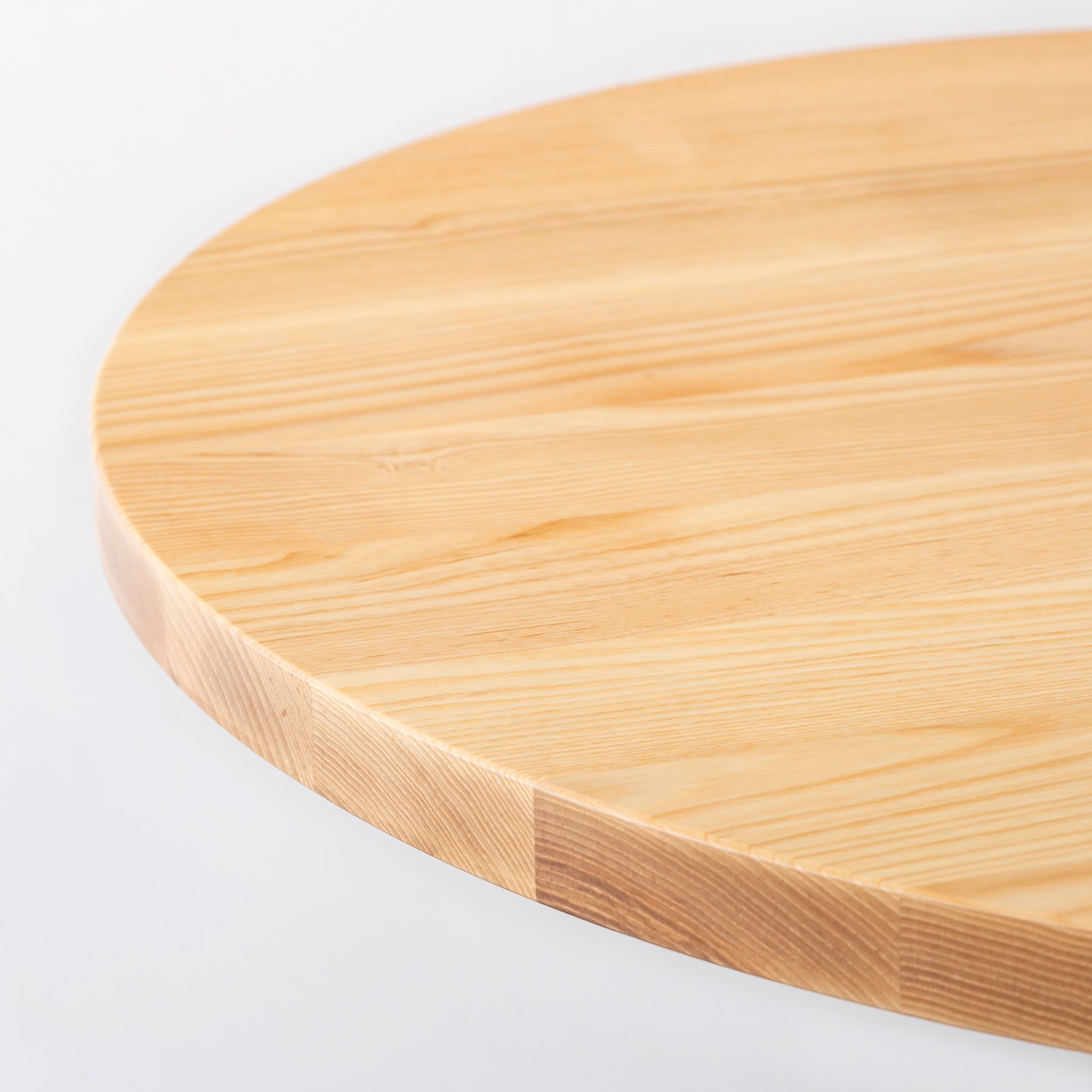 Kanademonoの無垢ホワイトアッシュのカフェテーブル