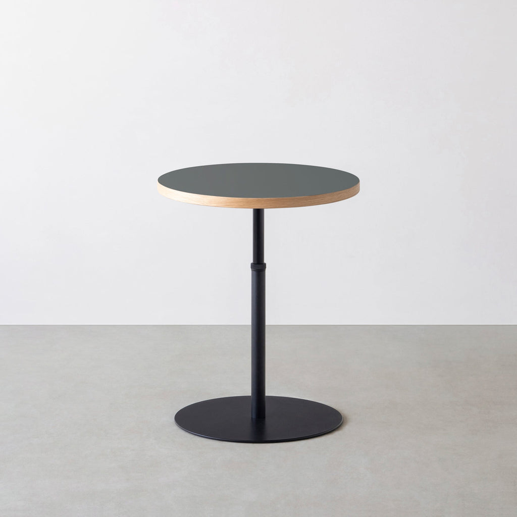 スマート造作カフェテーブル / リノリウム 全32色　黒スチール脚 1本脚 × ラウンド φ50 - 60