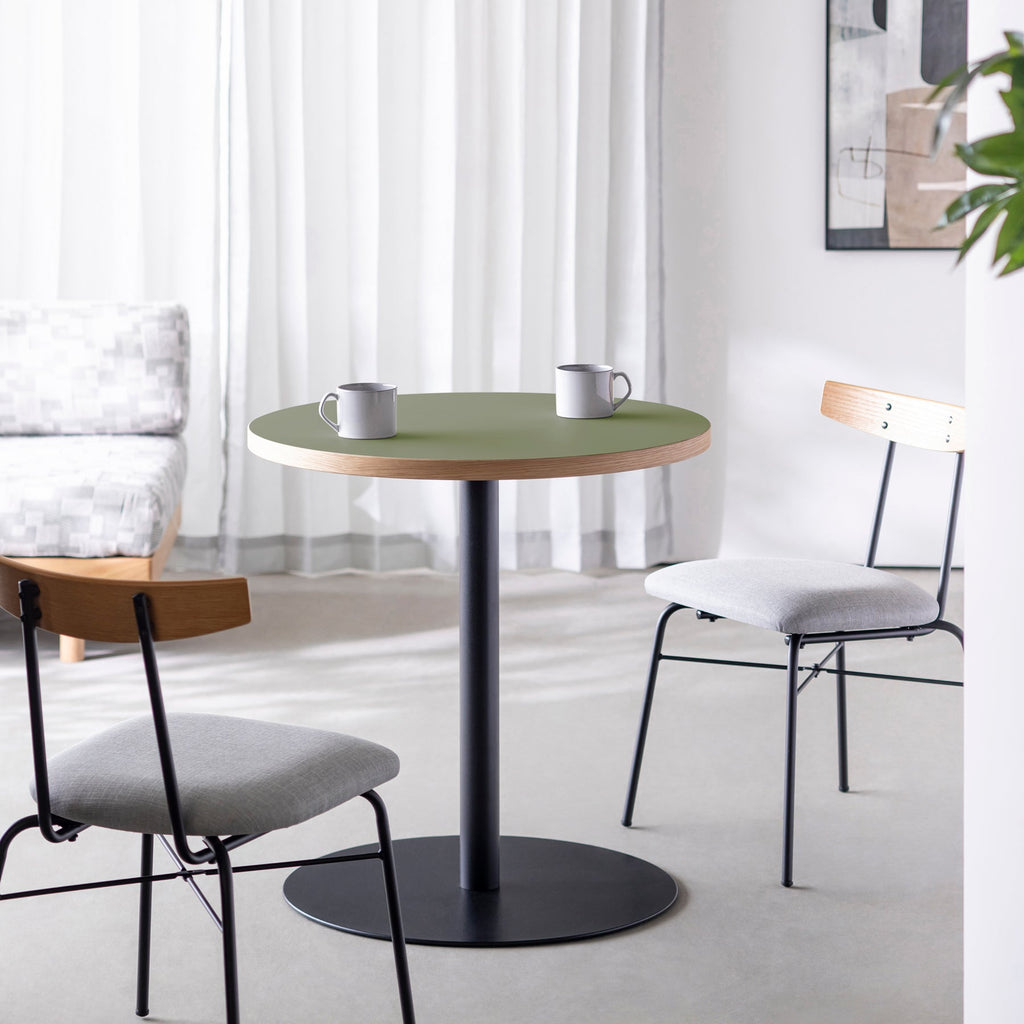 スマート造作カフェテーブル / リノリウム 全32色　黒スチール脚 1本脚 × ラウンド φ61 - 70