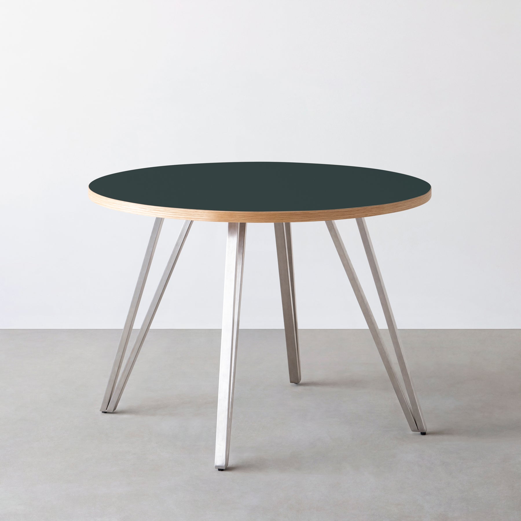 スマート造作カフェテーブル / リノリウム 全32色　ステンレススチール脚 4本脚 × ラウンド φ81 - 100