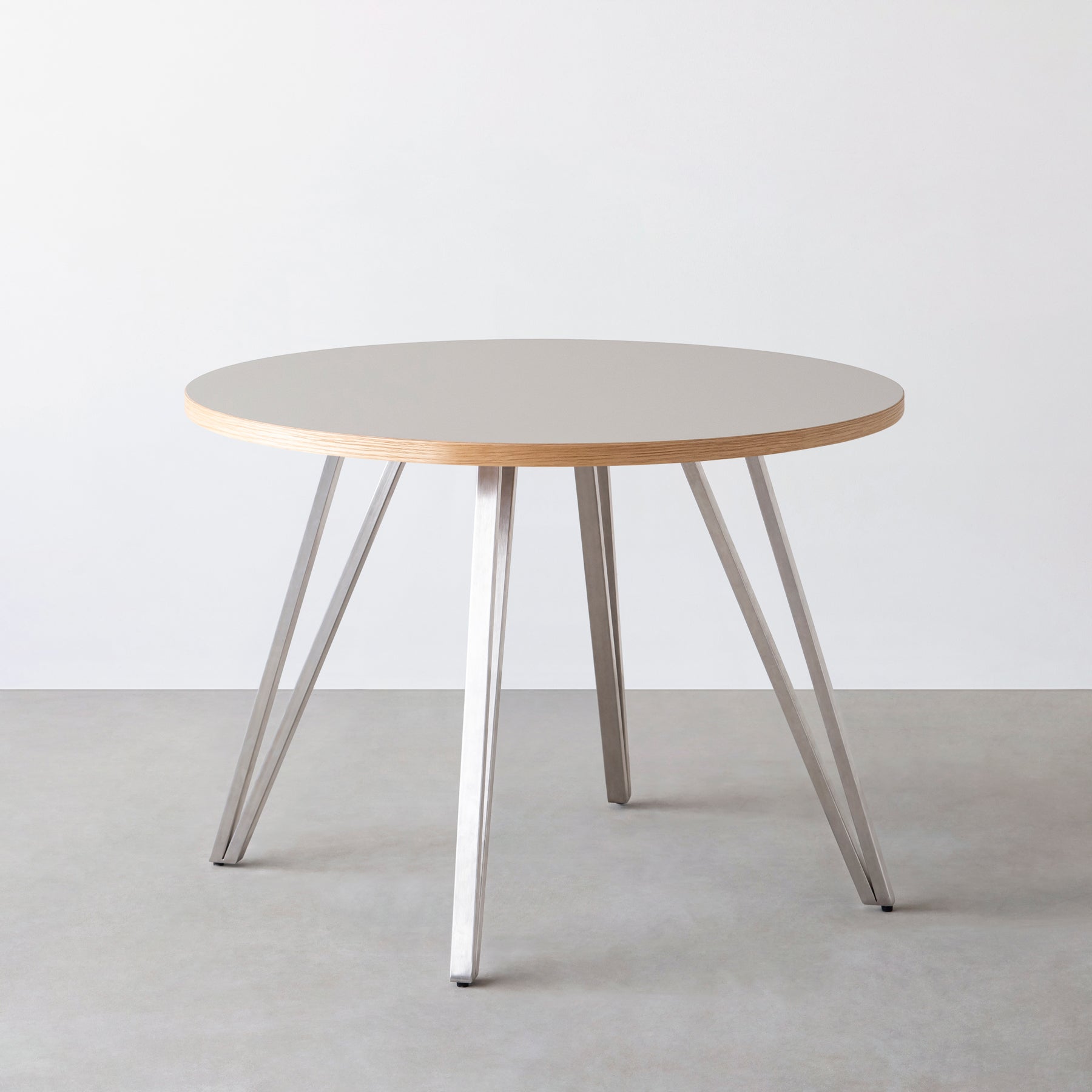 スマート造作カフェテーブル / リノリウム 全32色　ステンレススチール脚 4本脚 × ラウンド φ81 - 100