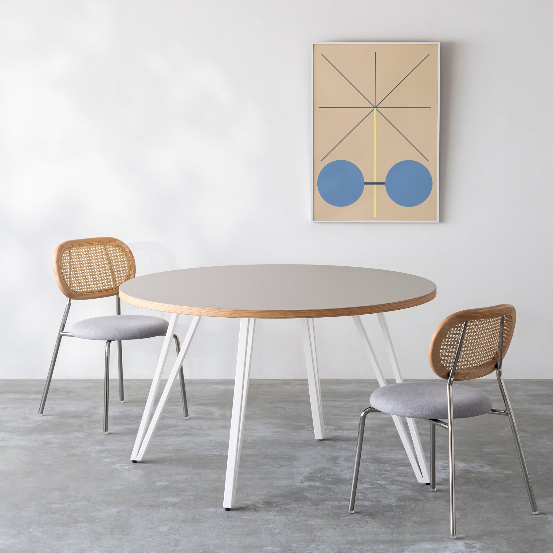 THE CAFE TABLE / リノリウム 全32色　White Steel 4本脚 × ラウンド φ101 - 120