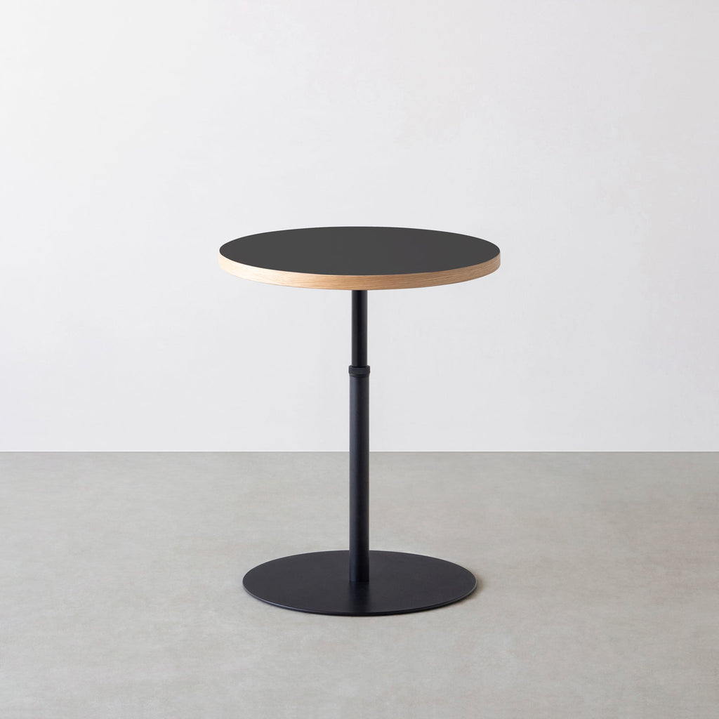 スマート造作カフェテーブル / リノリウム 全32色　黒スチール脚 1本脚 × ラウンド φ50 - 60