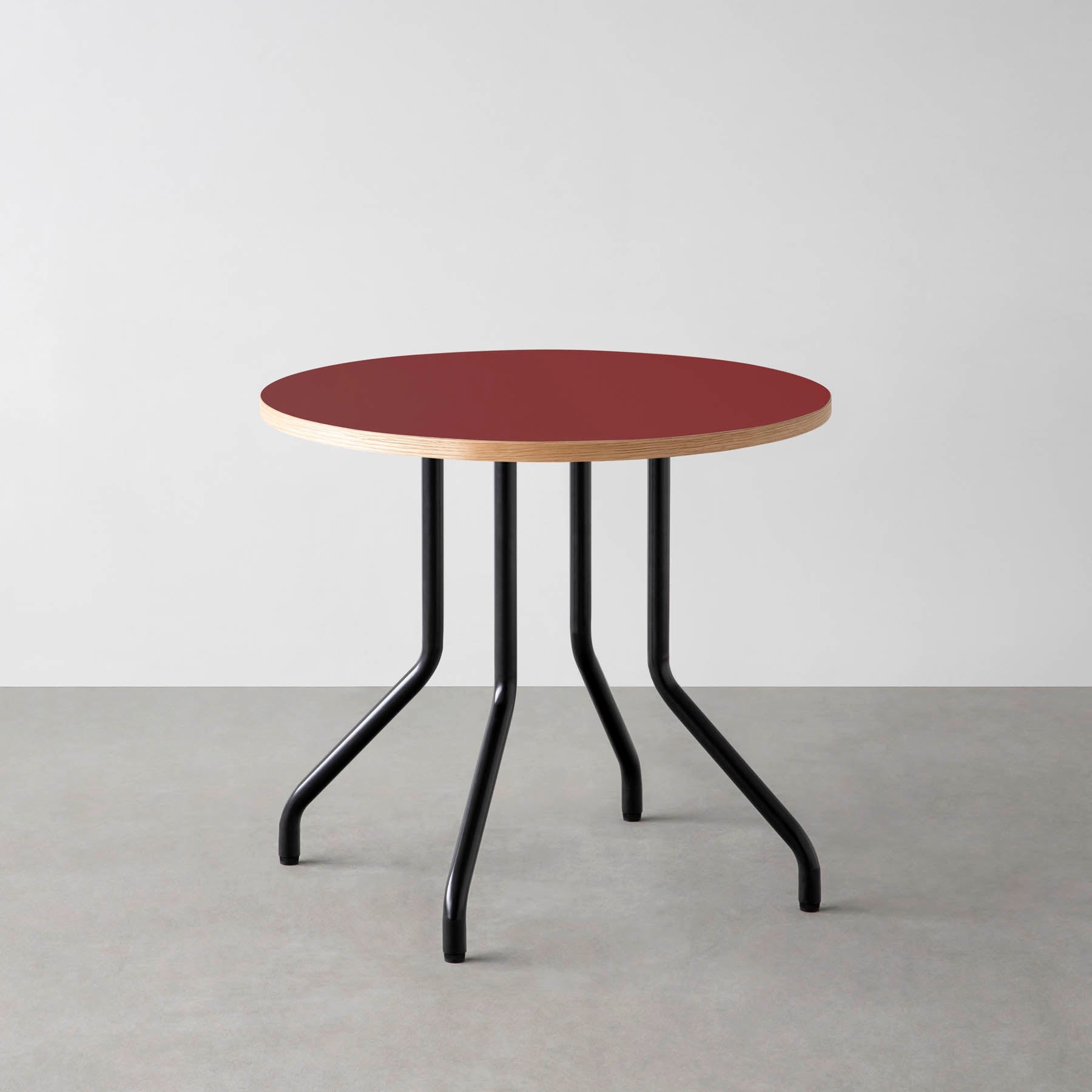 スマート造作カフェテーブル / リノリウム 全32色　黒スチール脚 4本脚 × ラウンド φ61 - 80