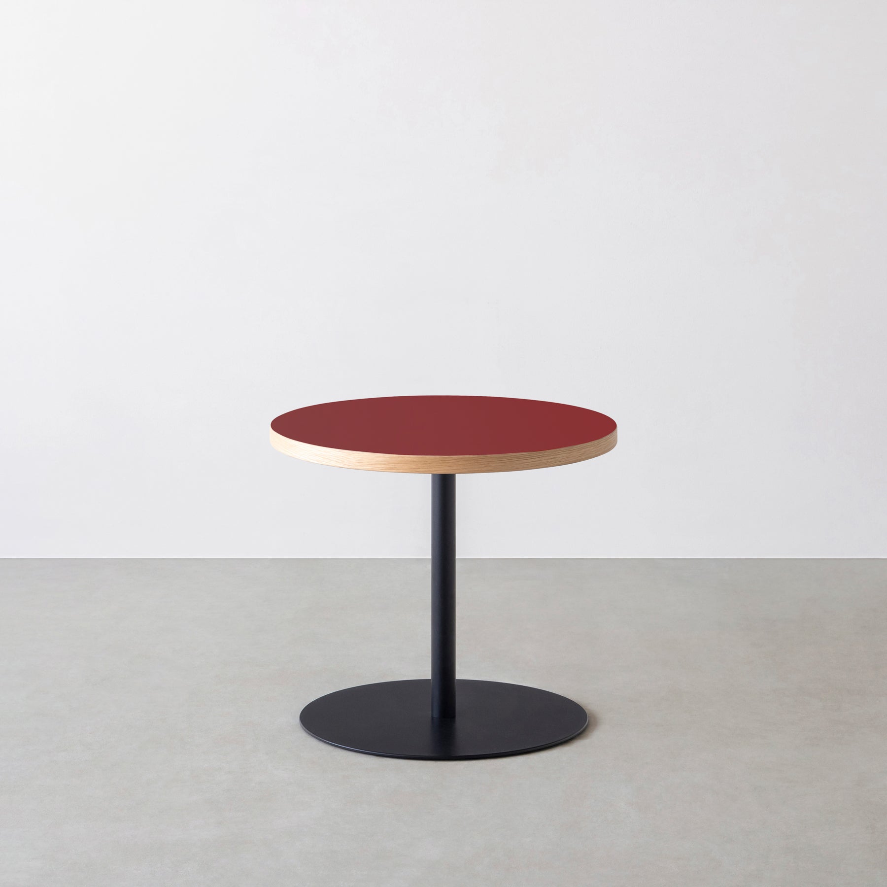 スマート造作カフェテーブル / リノリウム 全32色　黒スチール脚 1本脚 × ラウンド φ50 - 60