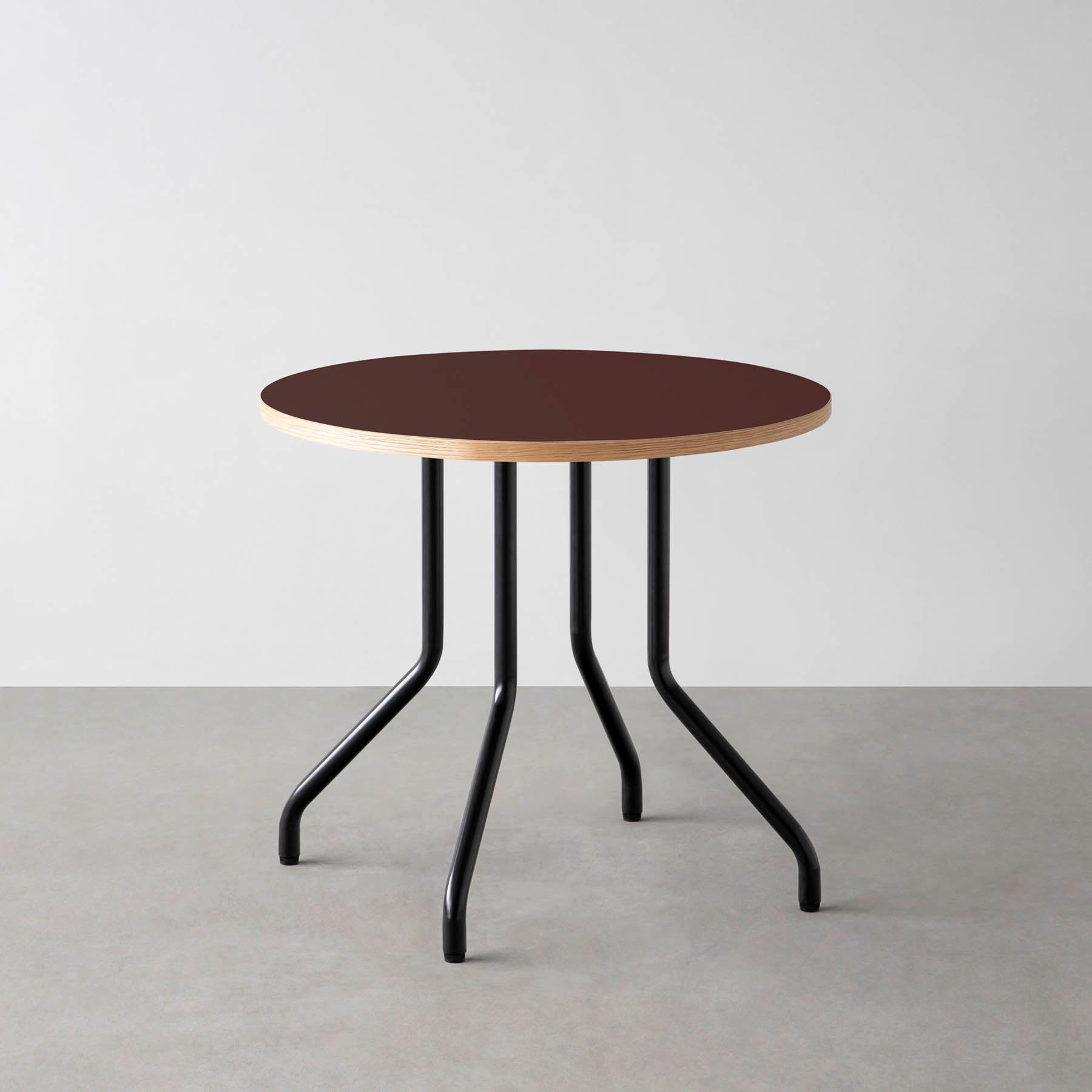 スマート造作カフェテーブル / リノリウム 全32色　黒スチール脚 4本脚 × ラウンド φ61 - 80