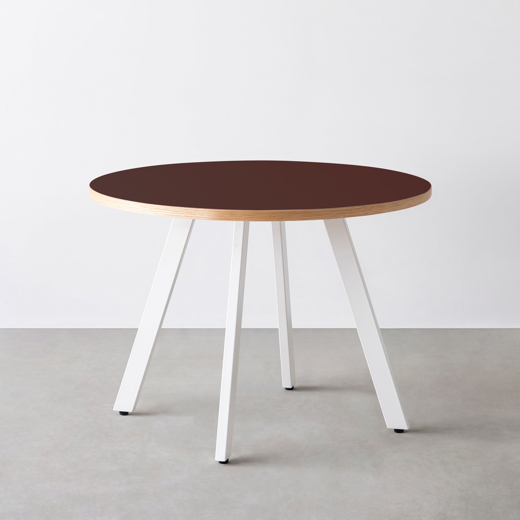 スマート造作カフェテーブル / リノリウム 全32色　白スチール脚 4本脚 × ラウンド φ81 - 100