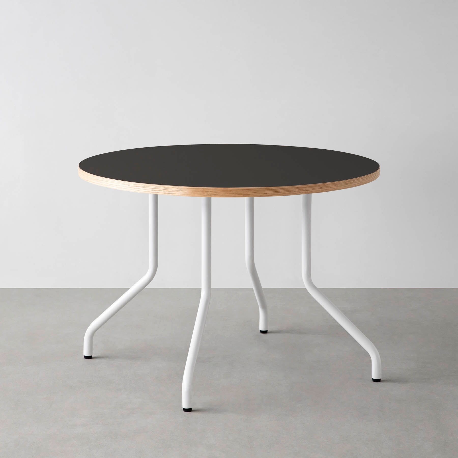 スマート造作カフェテーブル / リノリウム 全32色　白スチール脚 4本脚 × ラウンド φ81 - 100