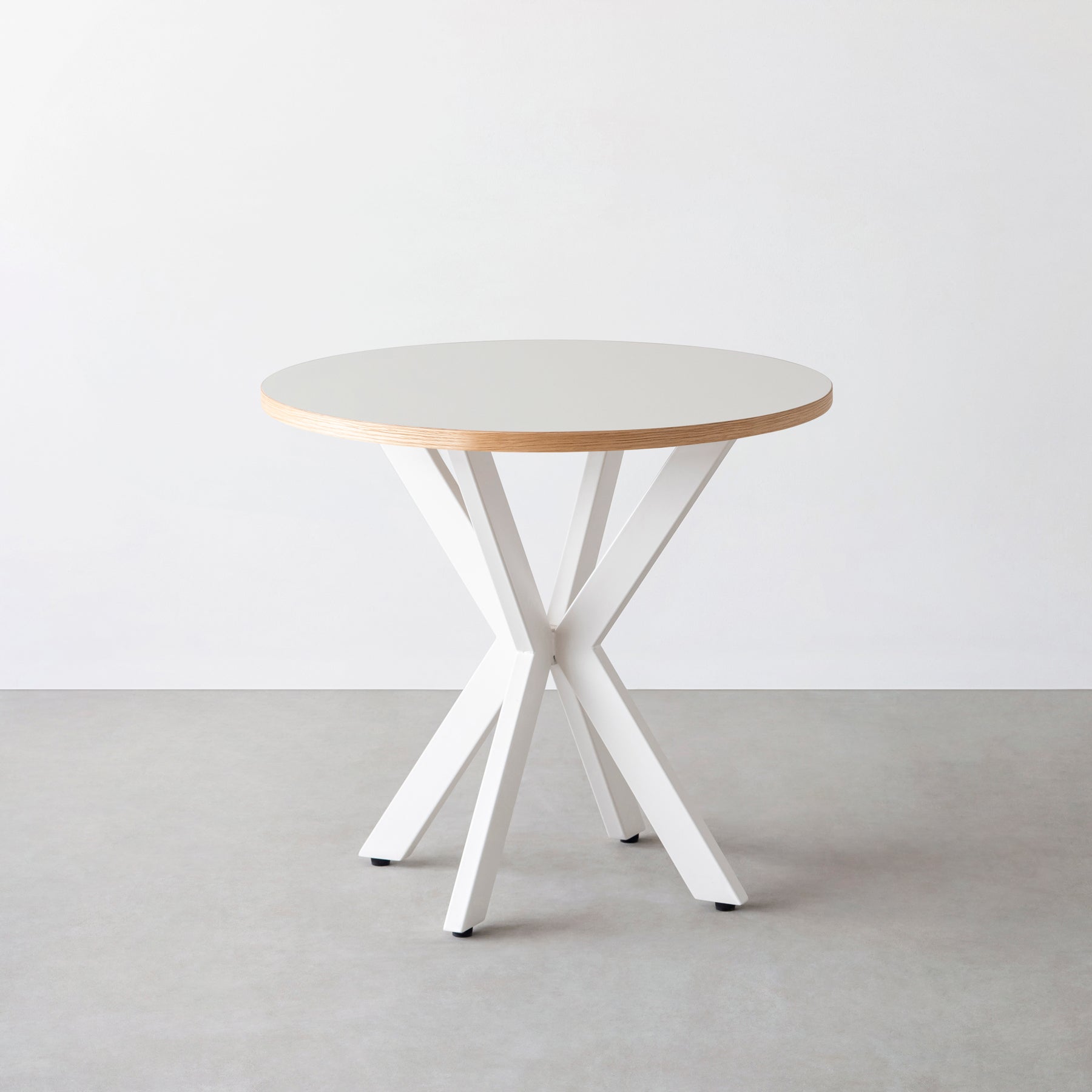 スマート造作カフェテーブル / リノリウム 全32色　白スチール脚 カフェX × ラウンド φ71 - 80