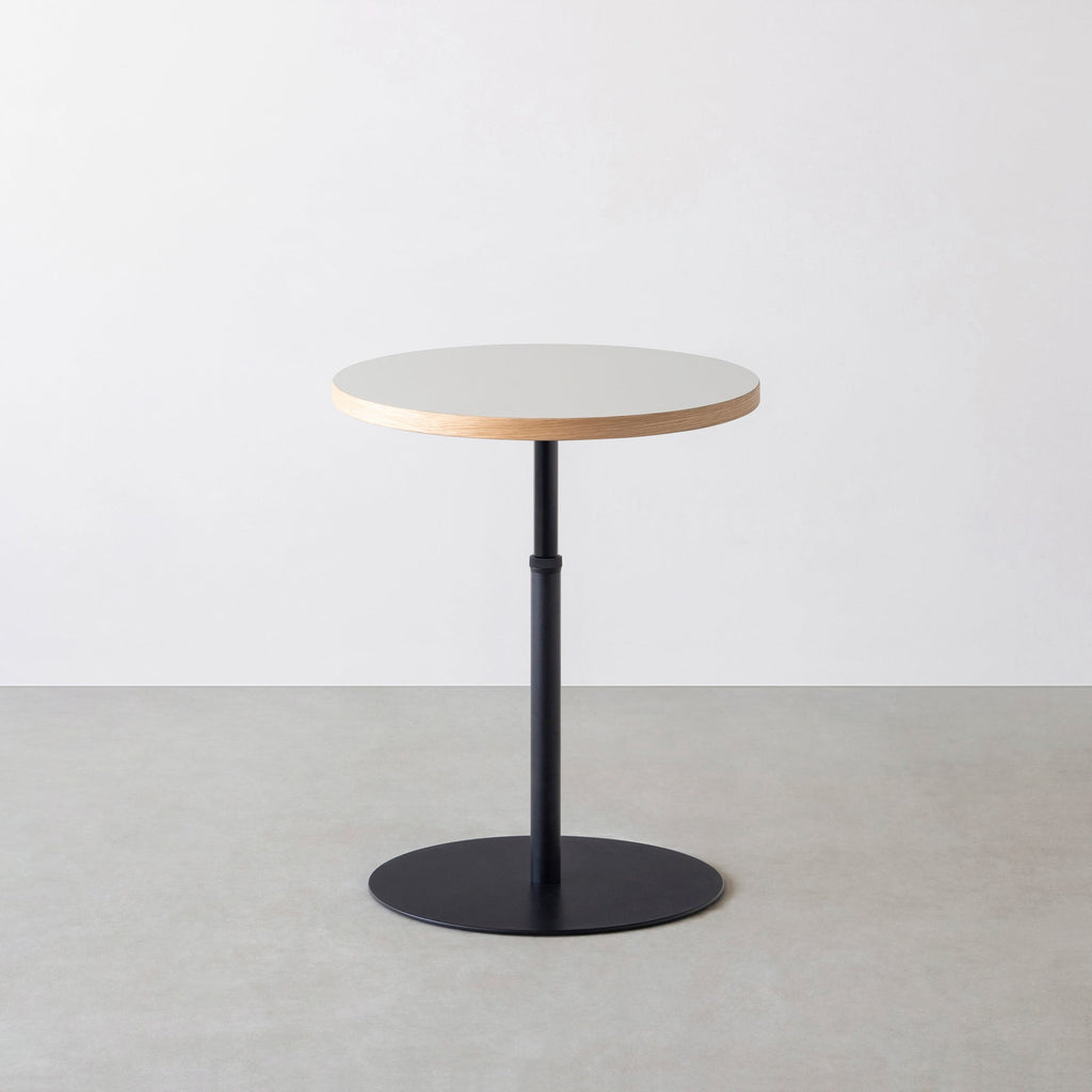 スマート造作カフェテーブル / リノリウム 全32色　黒スチール脚 1本脚 × ラウンド φ50 - 60