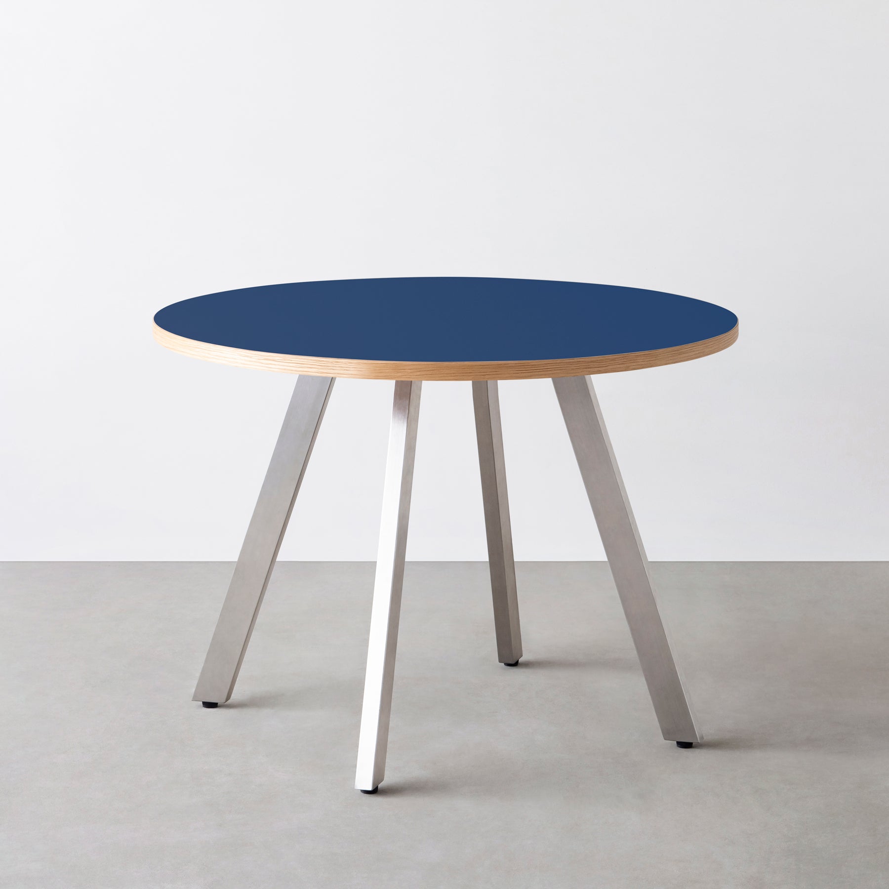 スマート造作カフェテーブル / リノリウム 全32色　ステンレススチール脚 4本脚 × ラウンド φ81 - 100