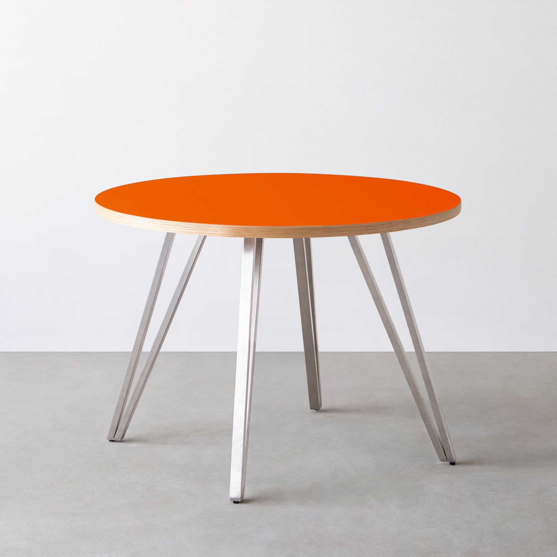 スマート造作カフェテーブル / リノリウム 全32色　ステンレススチール脚 4本脚 × ラウンド φ81 - 100