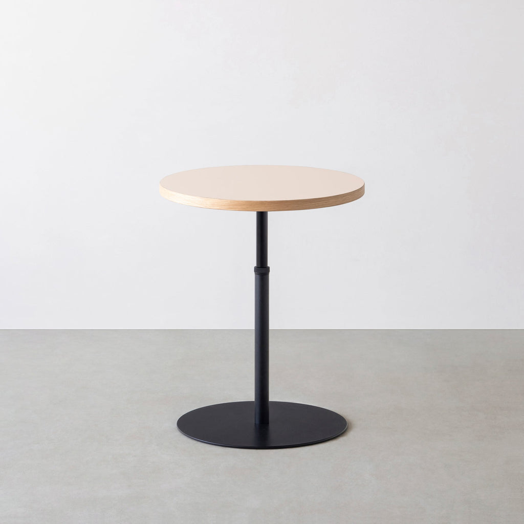 スマート造作カフェテーブル / リノリウム 全32色　黒スチール脚 1本脚 × ラウンド φ50 - 60