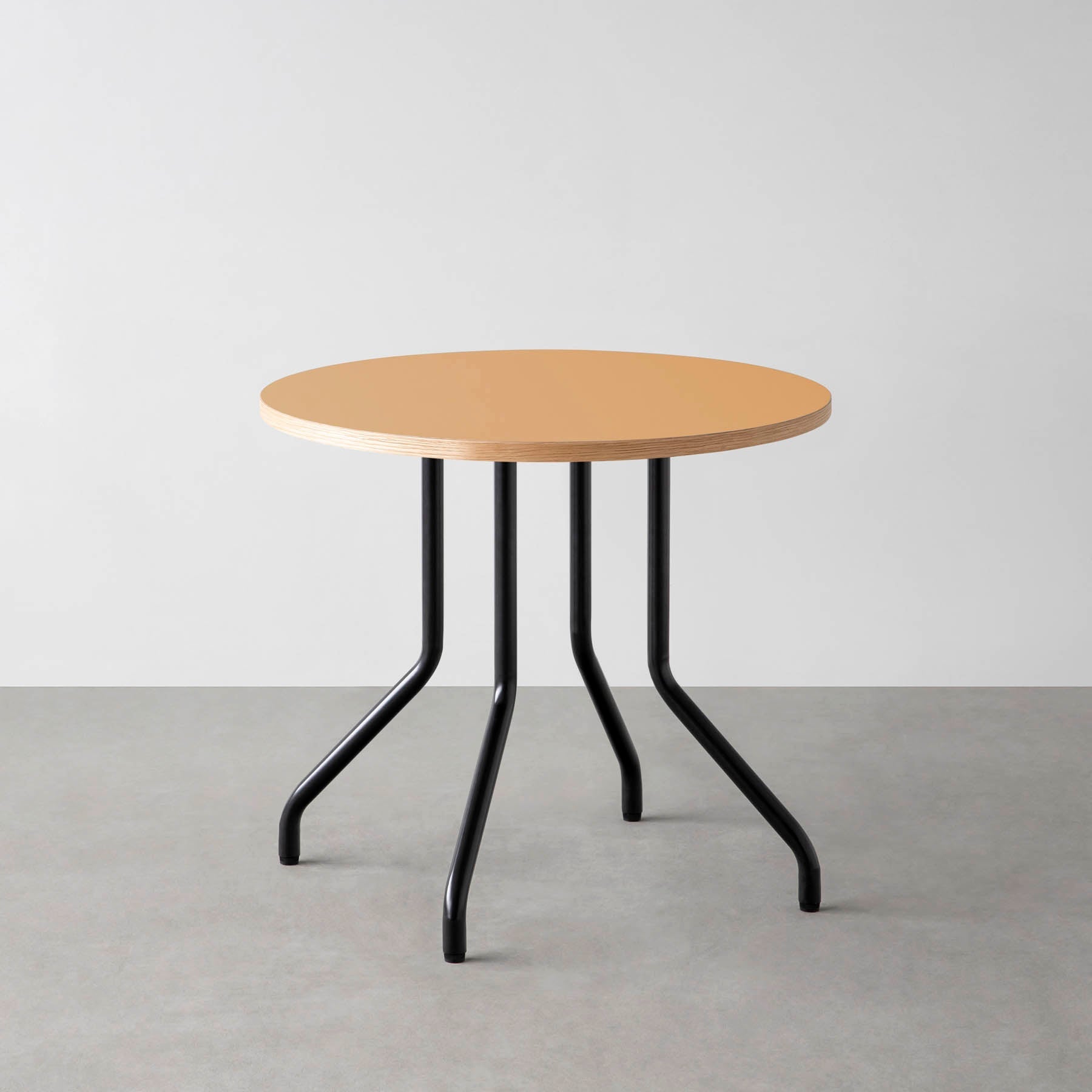 スマート造作カフェテーブル / リノリウム 全32色　黒スチール脚 4本脚 × ラウンド φ61 - 80