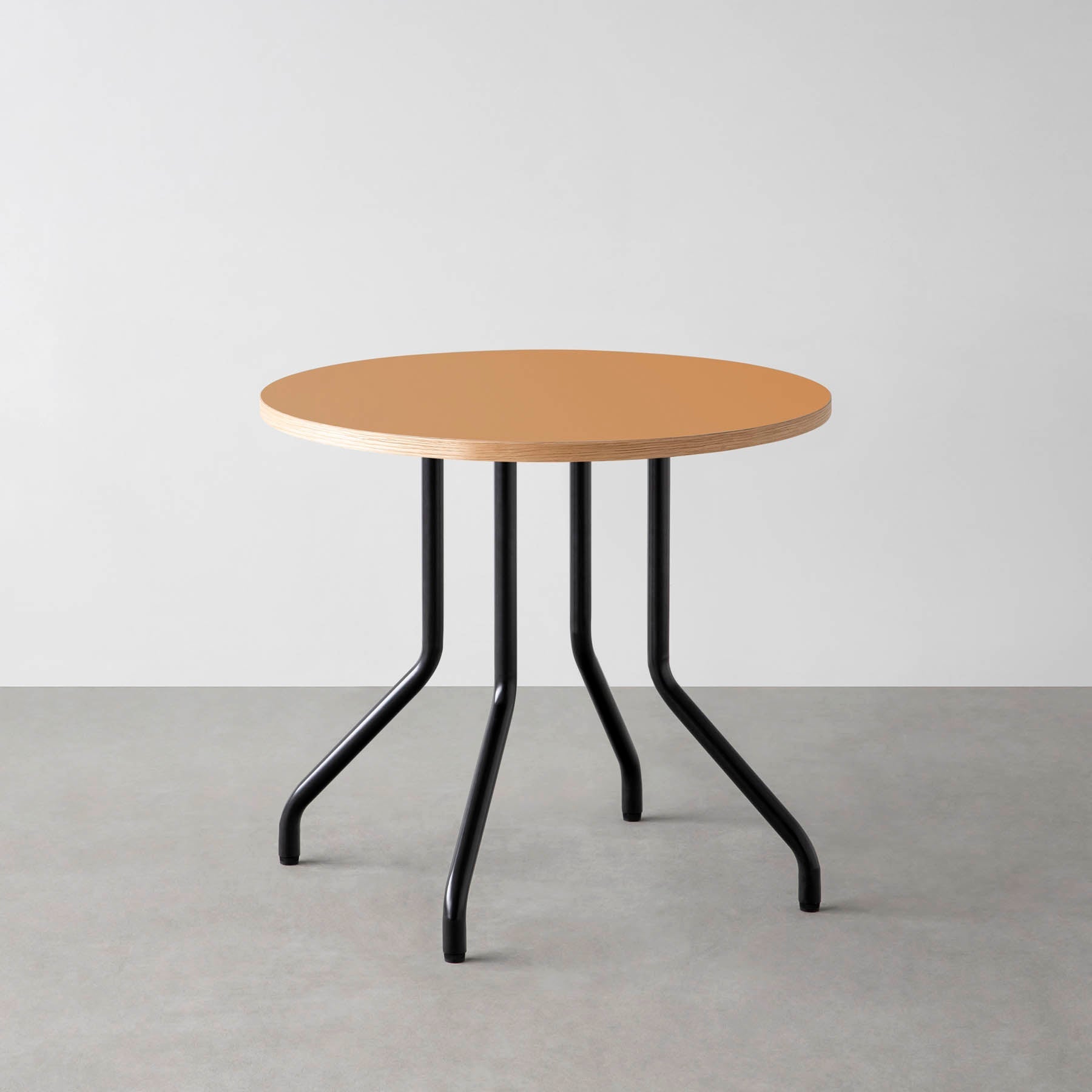 スマート造作カフェテーブル / リノリウム 全32色　黒スチール脚 4本脚 × ラウンド φ61 - 80