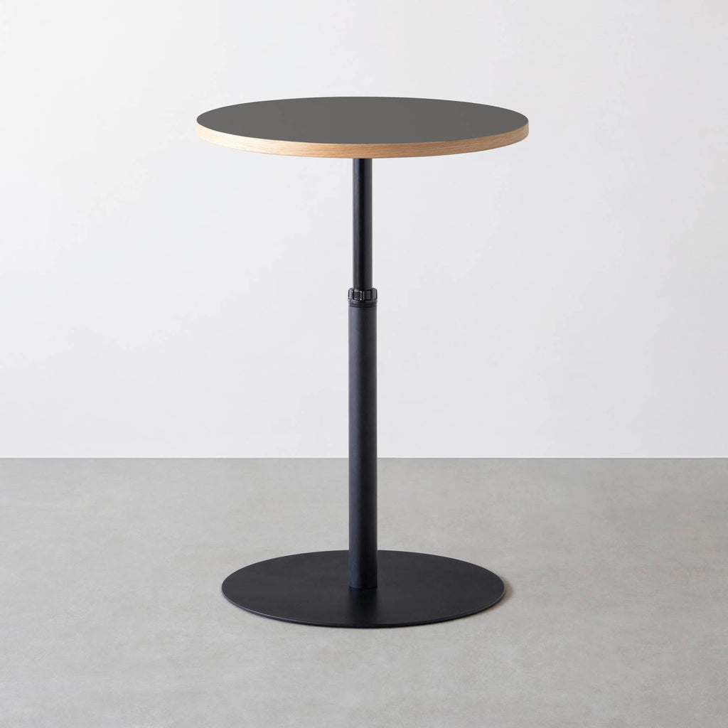 スマート造作カフェテーブル / リノリウム 全32色　黒スチール脚 1本脚 × ラウンド φ61 - 70