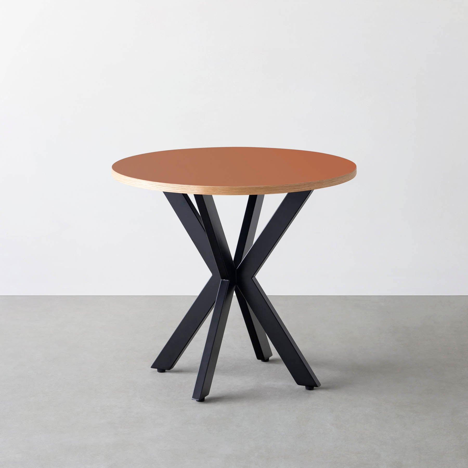 スマート造作カフェテーブル / リノリウム 全32色　黒スチール脚 カフェX × ラウンド φ71 - 80