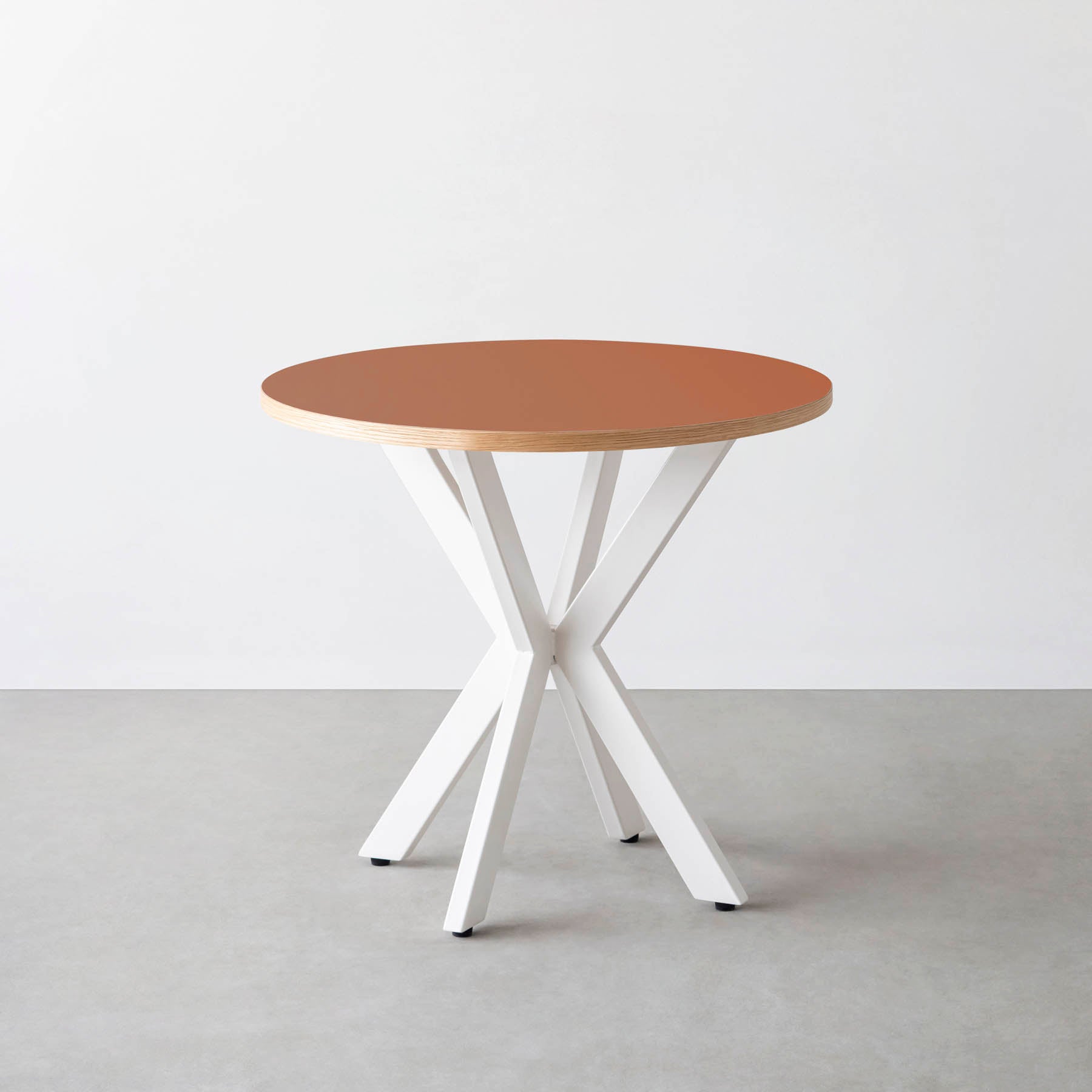 スマート造作カフェテーブル / リノリウム 全32色　白スチール脚 カフェX × ラウンド φ71 - 80