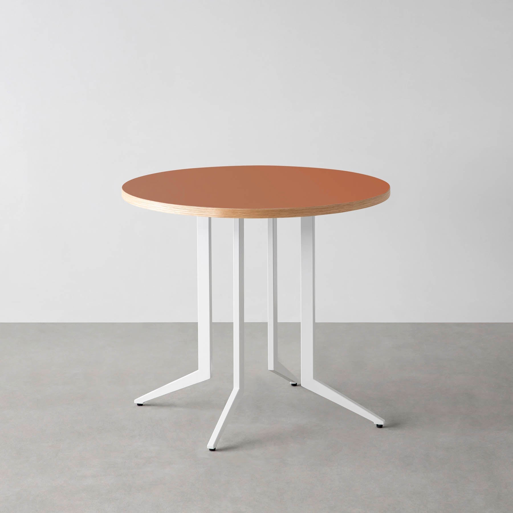 スマート造作カフェテーブル / リノリウム 全32色　白スチール脚 4本脚 × ラウンド φ61 - 80