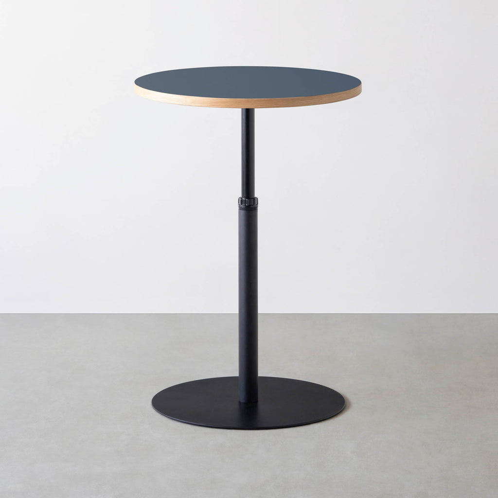 スマート造作カフェテーブル / リノリウム 全32色　黒スチール脚 1本脚 × ラウンド φ61 - 70