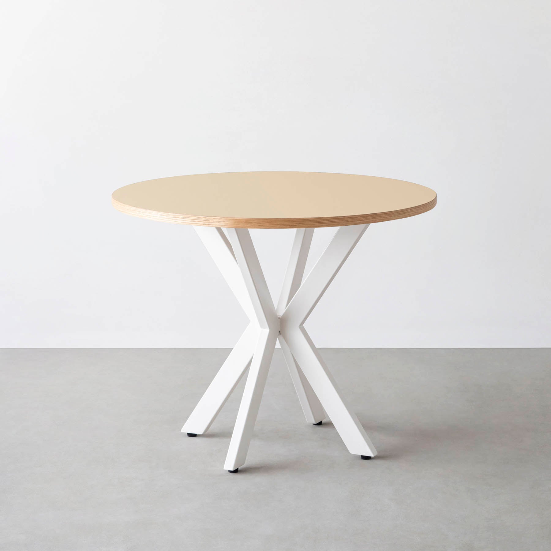 スマート造作カフェテーブル / リノリウム 全32色　白スチール脚 カフェX × ラウンド φ81 - 90