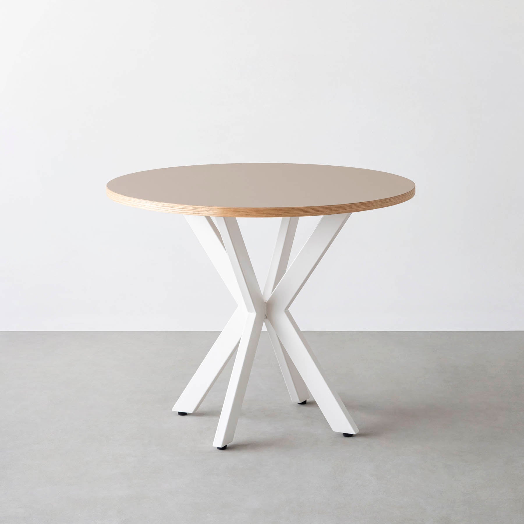 スマート造作カフェテーブル / リノリウム 全32色　白スチール脚 カフェX × ラウンド φ81 - 90