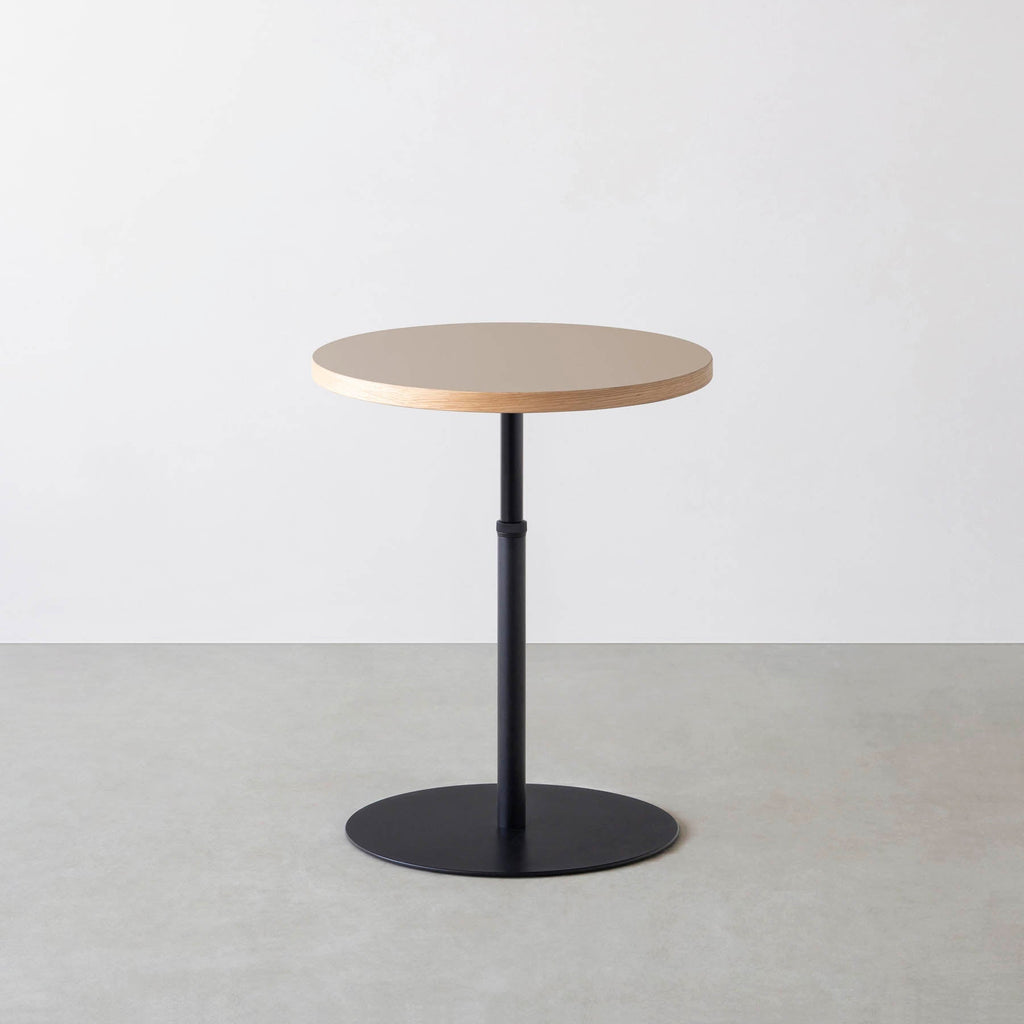 スマート造作カフェテーブル / リノリウム 全32色　黒スチール脚 1本脚 × ラウンド φ50 - 60