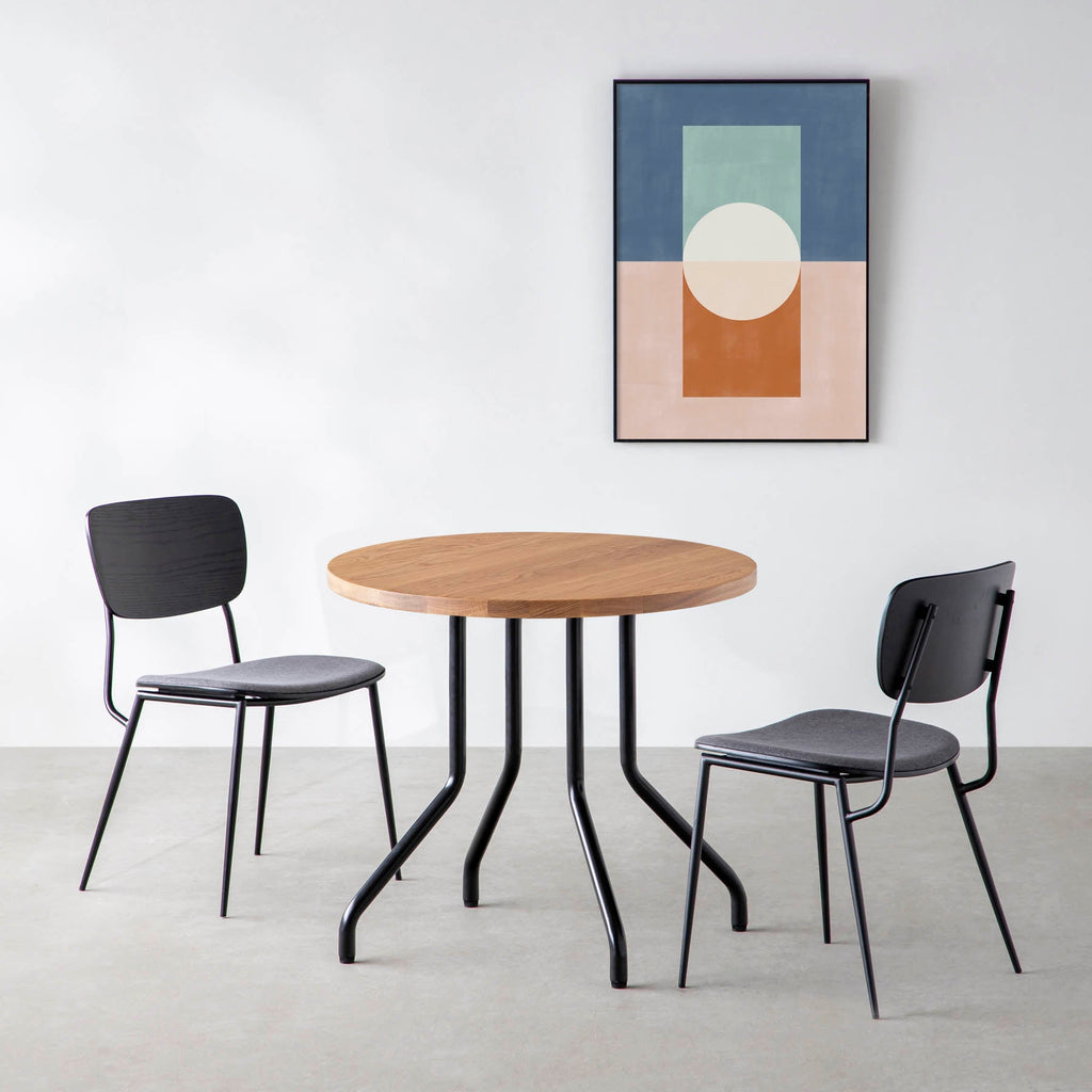 スマート造作カフェテーブル / 無垢 ホワイトオーク　黒スチール脚 4本脚 × ラウンド φ61 - 80