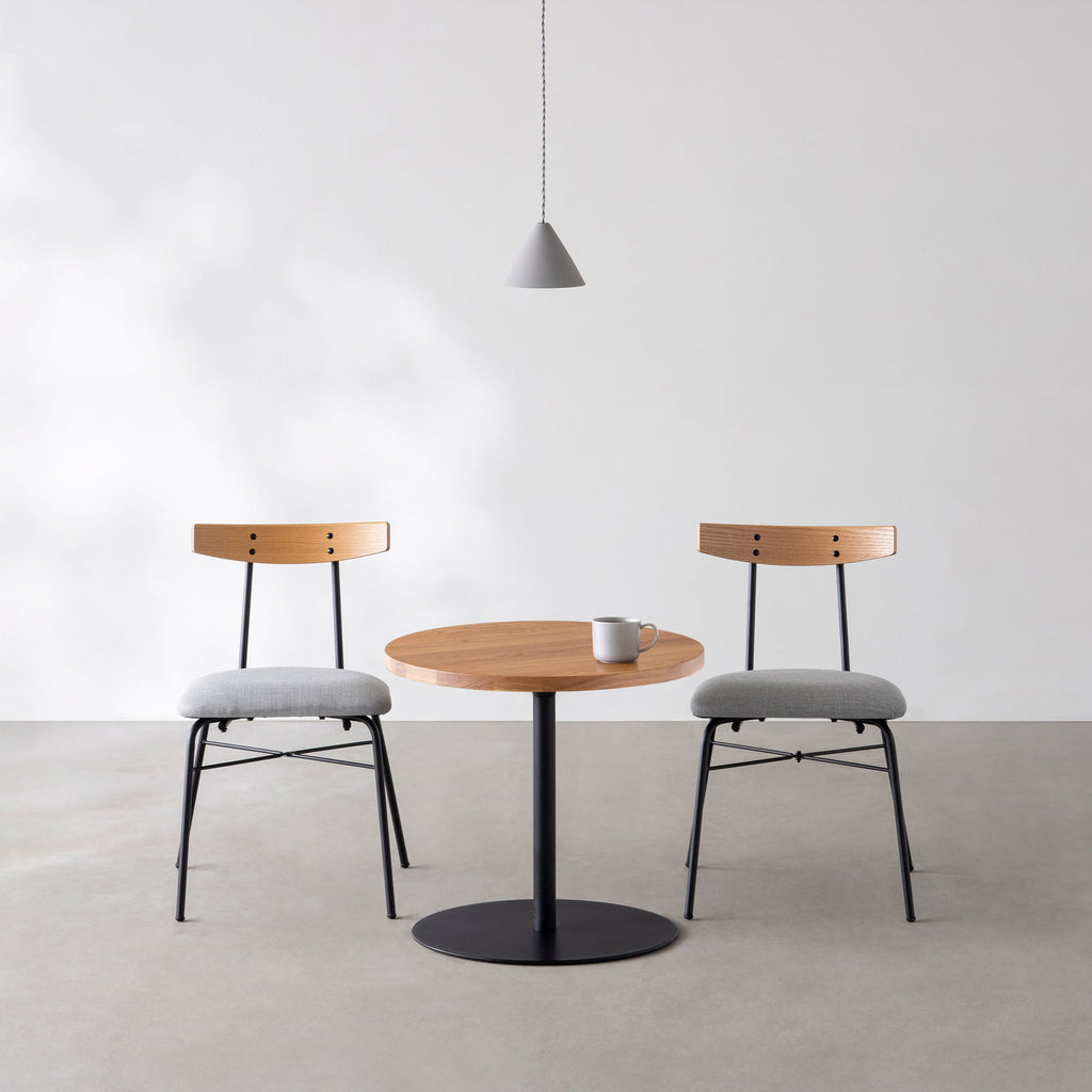 スマート造作カフェテーブル / 無垢 ホワイトオーク　黒スチール脚 1本脚 × ラウンド φ50 - 60