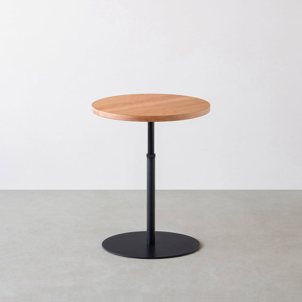 Kanademonoの無垢ブラックチェリーのカフェテーブル