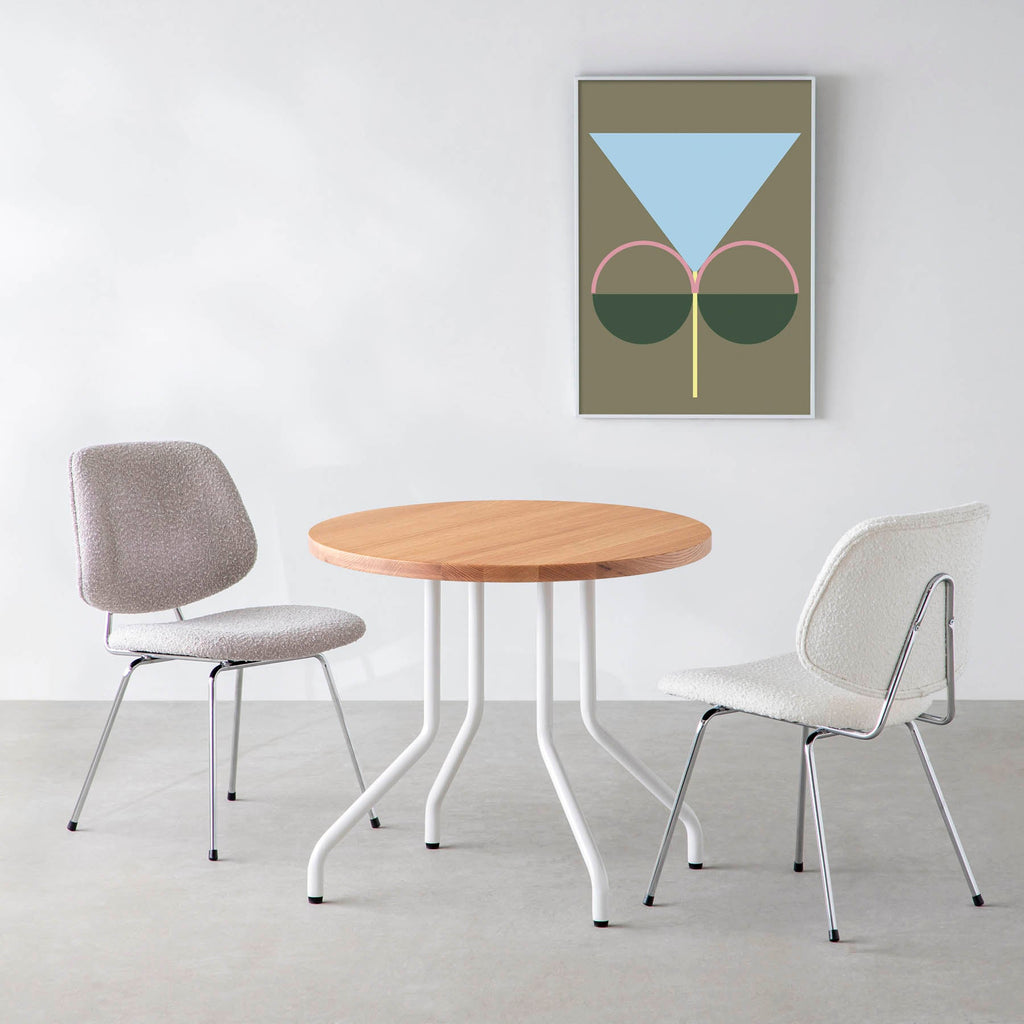 スマート造作カフェテーブル / 無垢 レッドオーク　白スチール脚 4本脚 × ラウンド φ61 - 80