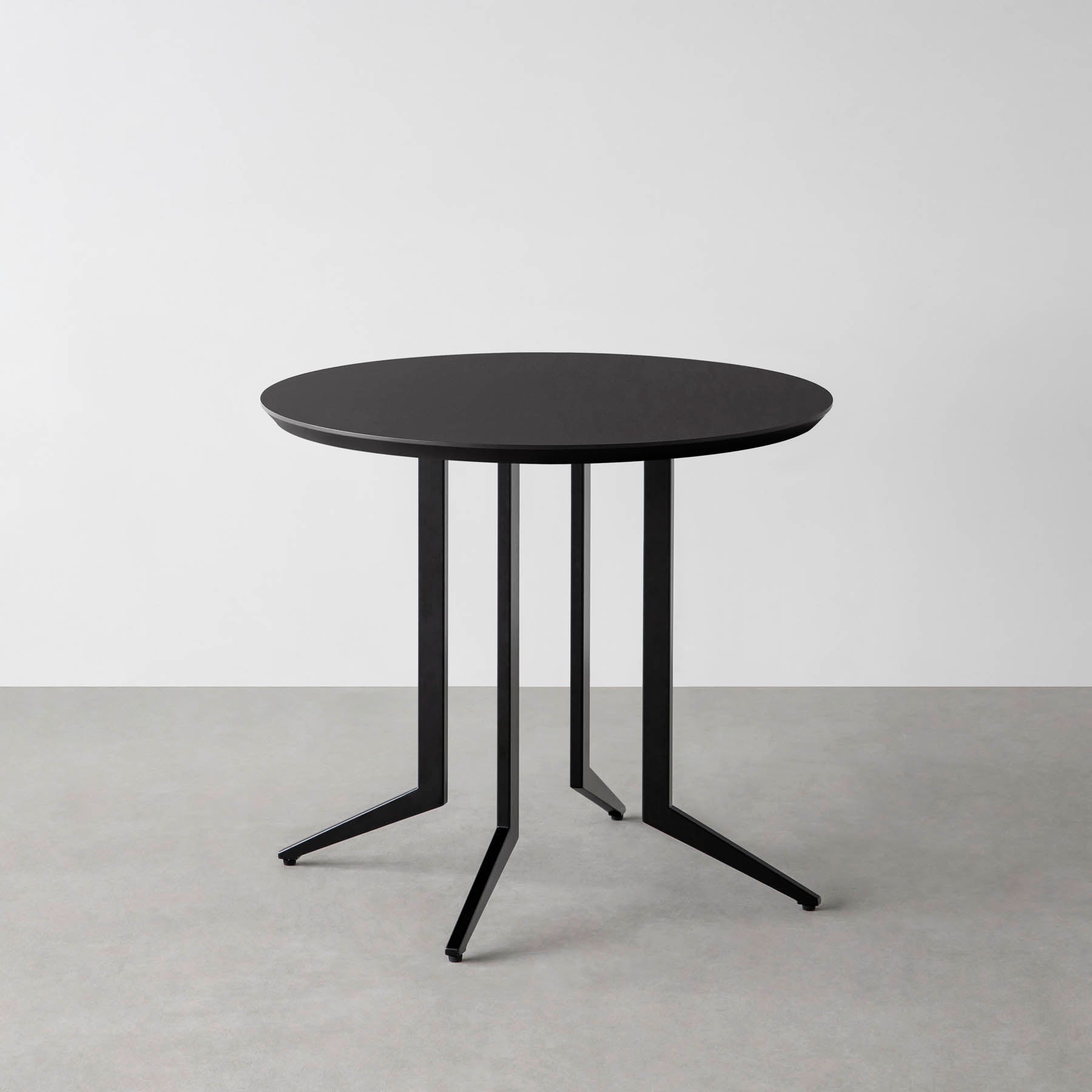 KanademonoのFENIXのカフェテーブル