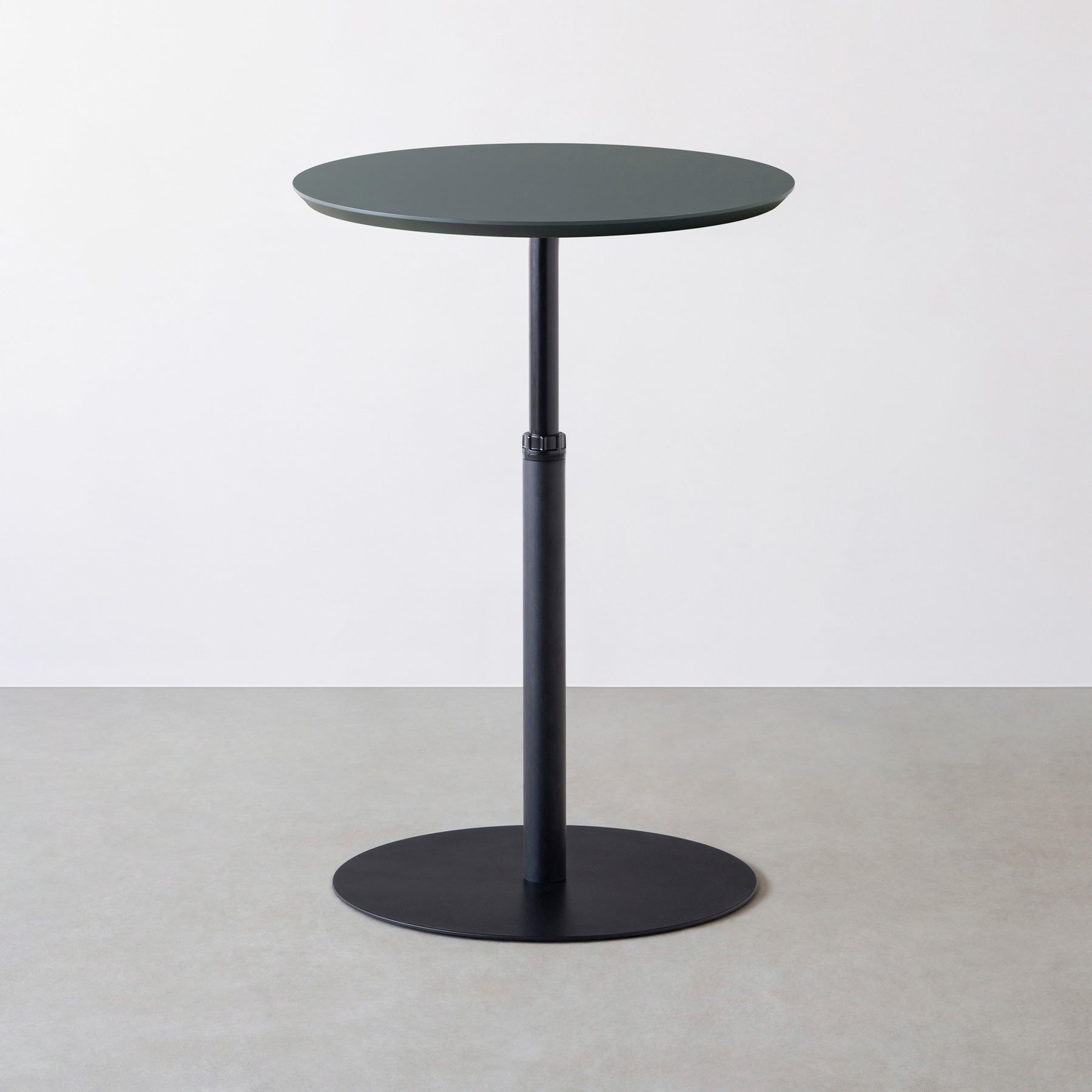 スマート造作カフェテーブル / FENIX NTM 全9色　黒スチール脚 1本脚 × ラウンド φ61 - 70