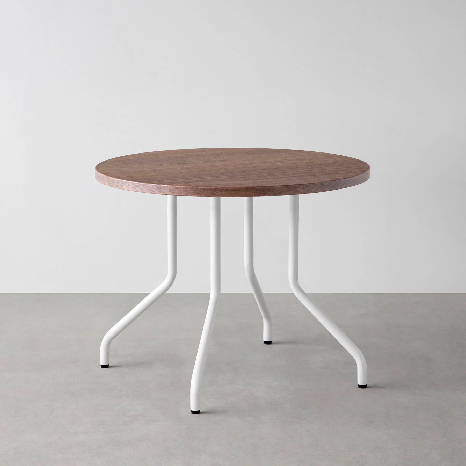 スマート造作カフェテーブル / ウォルナット　白スチール脚 4本脚 × ラウンド φ81 - 90