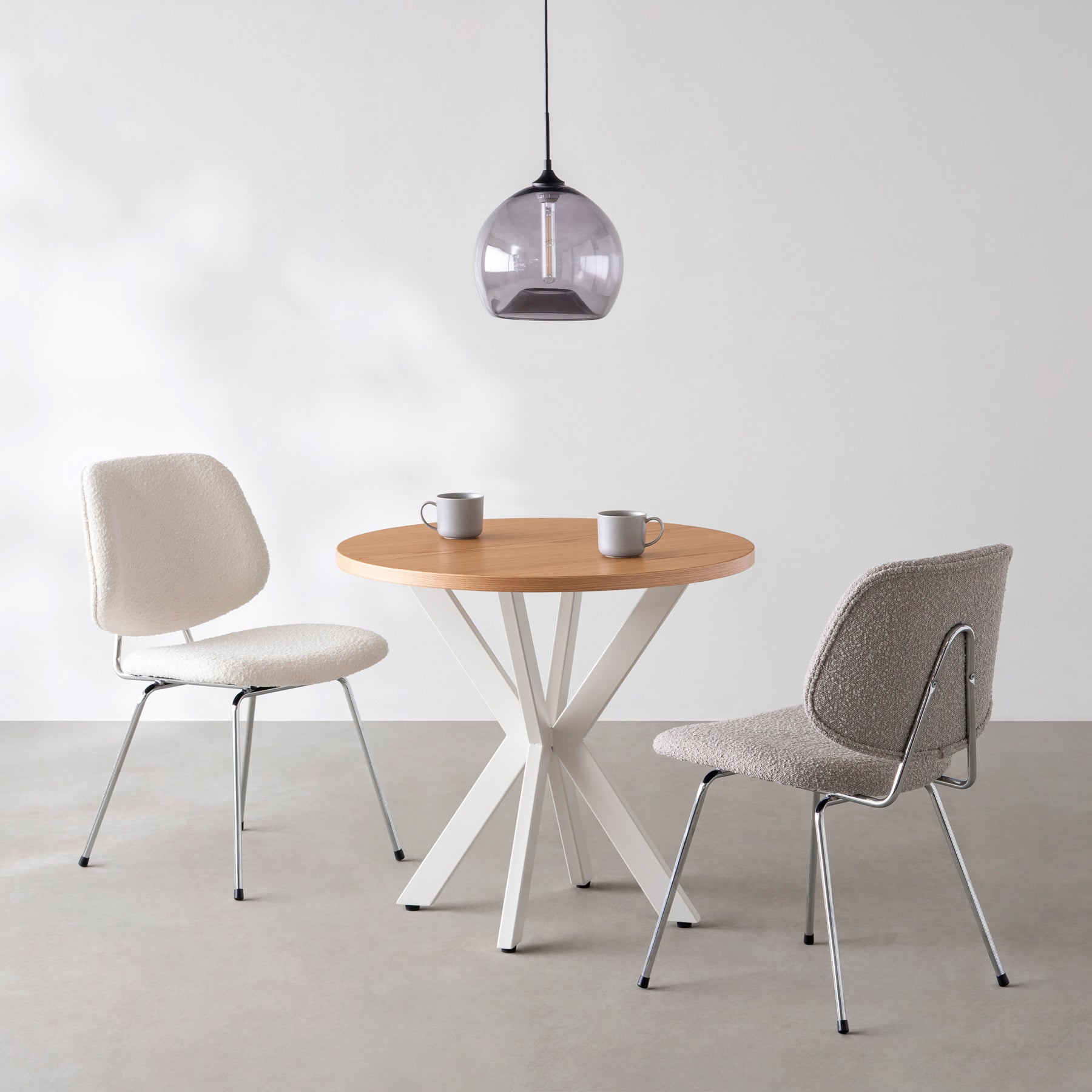 スマート造作カフェテーブル / ホワイトオーク　白スチール脚 カフェX × ラウンド φ71 - 80