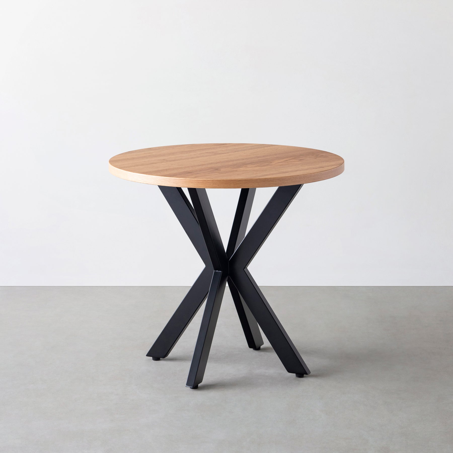 Kanademonoのくるみのカフェテーブル