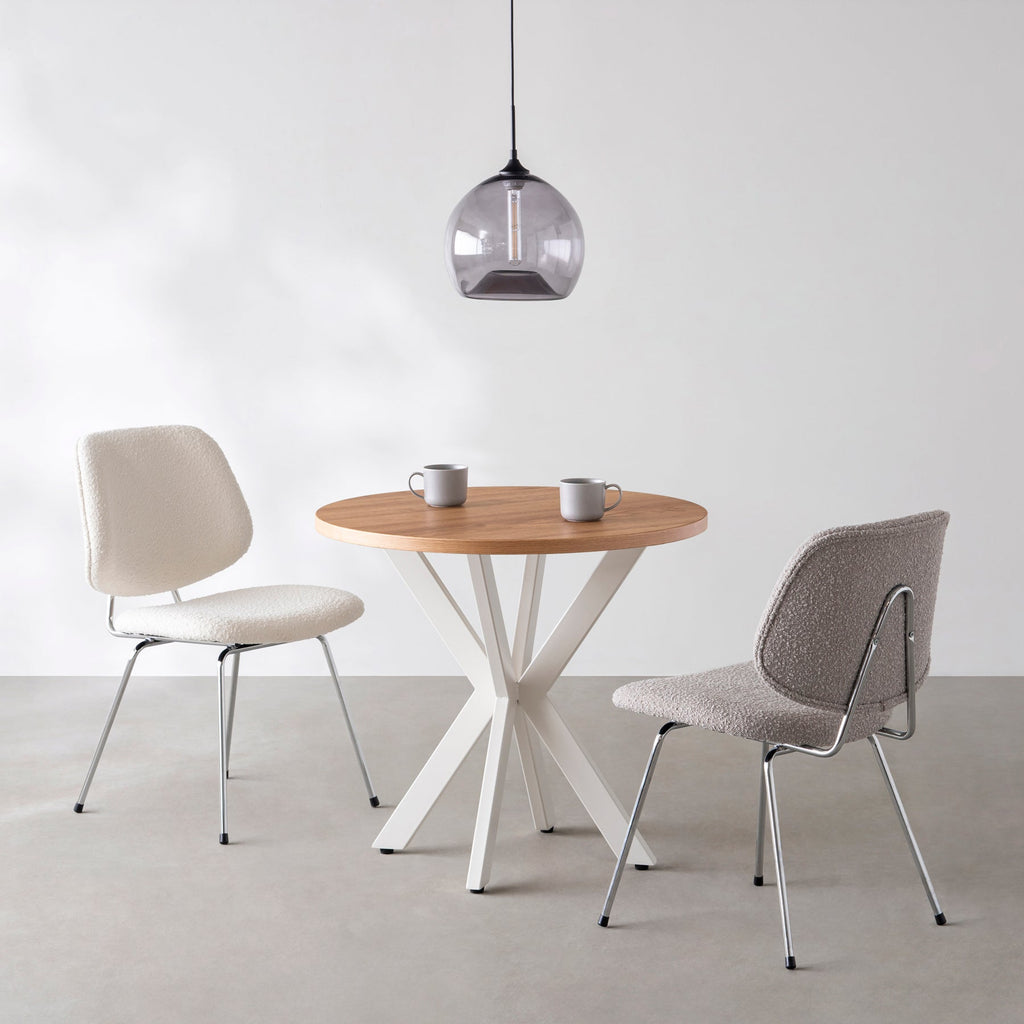 Kanademonoのくるみのカフェテーブル