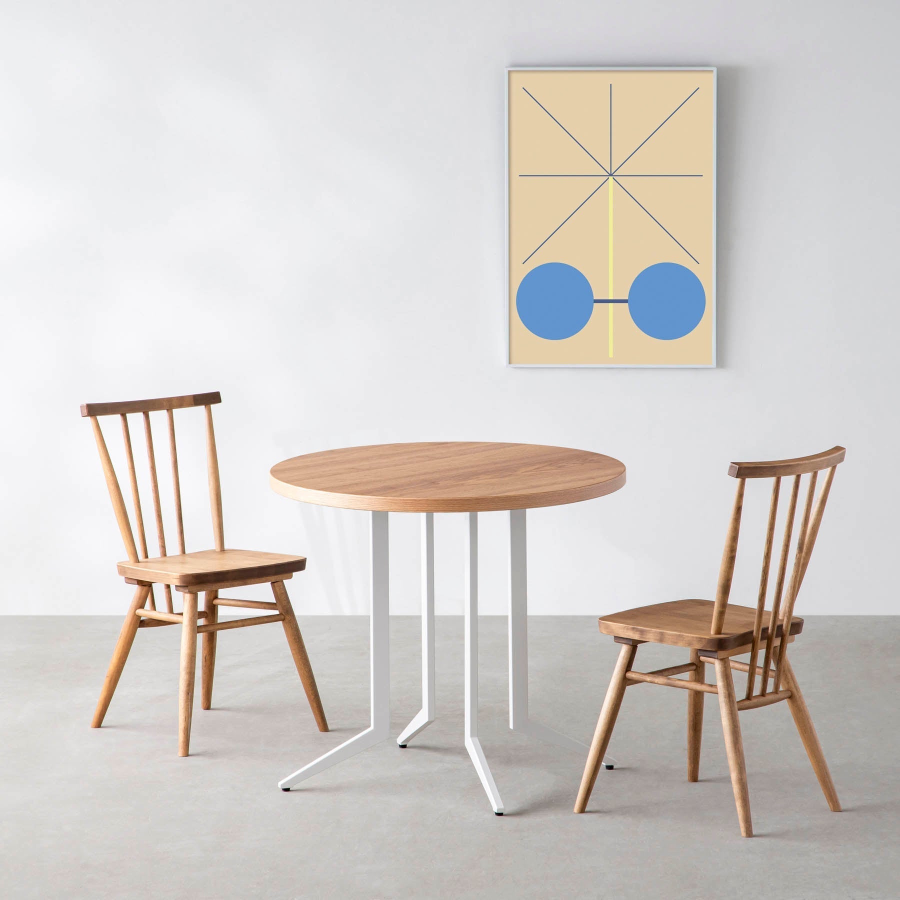 スマート造作カフェテーブル / くるみ　白スチール脚 4本脚 × ラウンド φ81 - 90