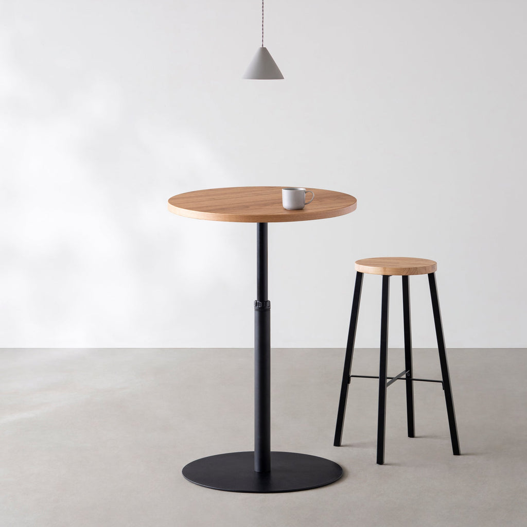 Kanademonoのくるみのカフェテーブル