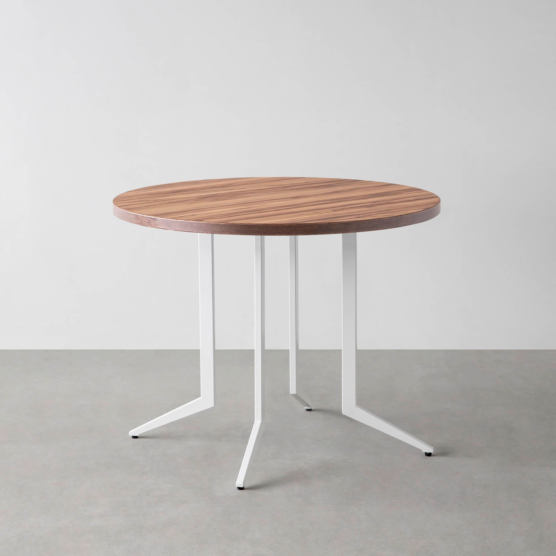 スマート造作カフェテーブル / サテンウォルナット　白スチール脚 4本脚 × ラウンド φ81 - 90