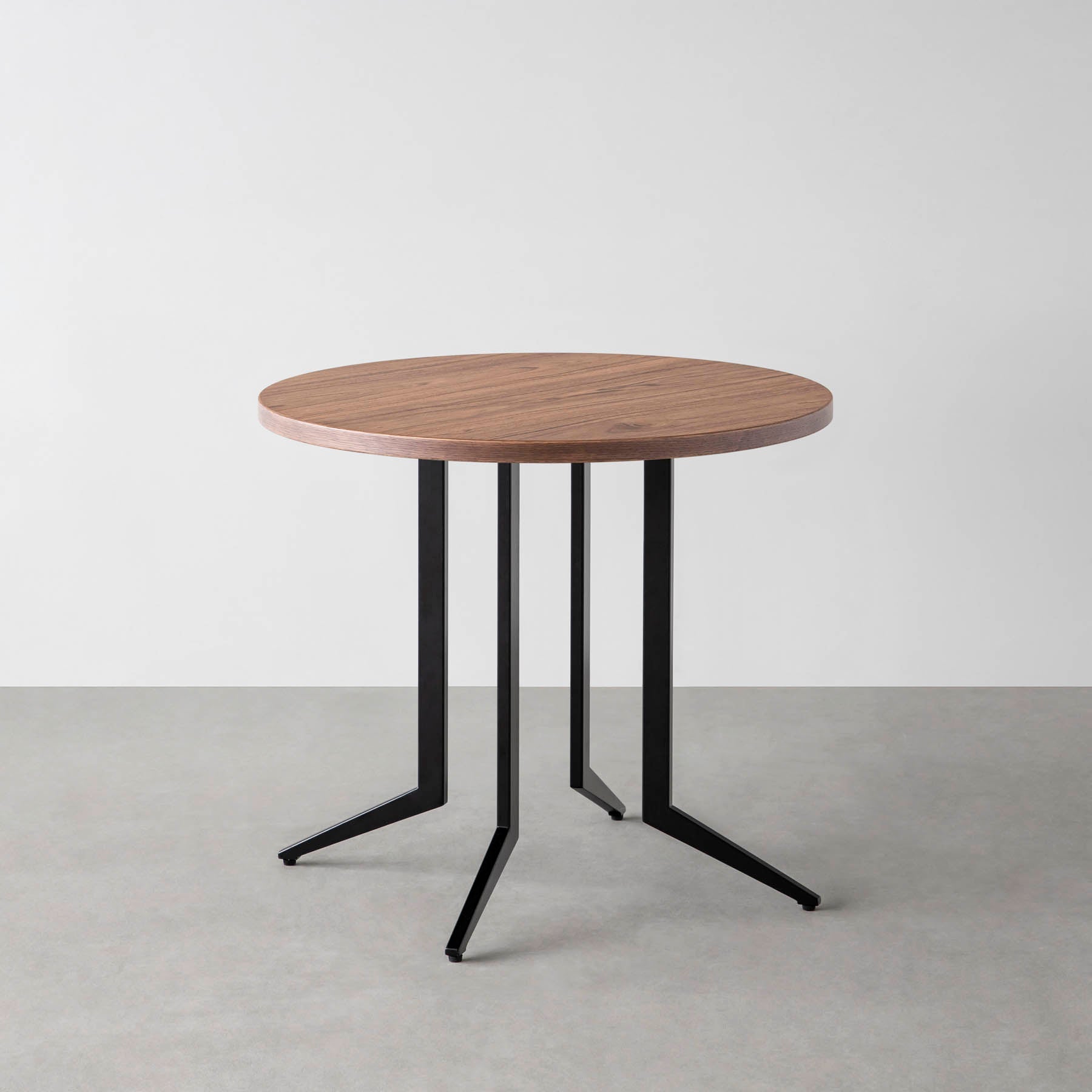 Kanademonoのニューギニアウォルナットのカフェテーブル