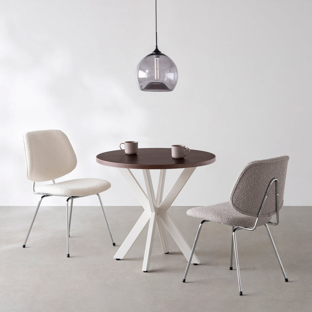 Kanademonoのウェンジのカフェテーブル