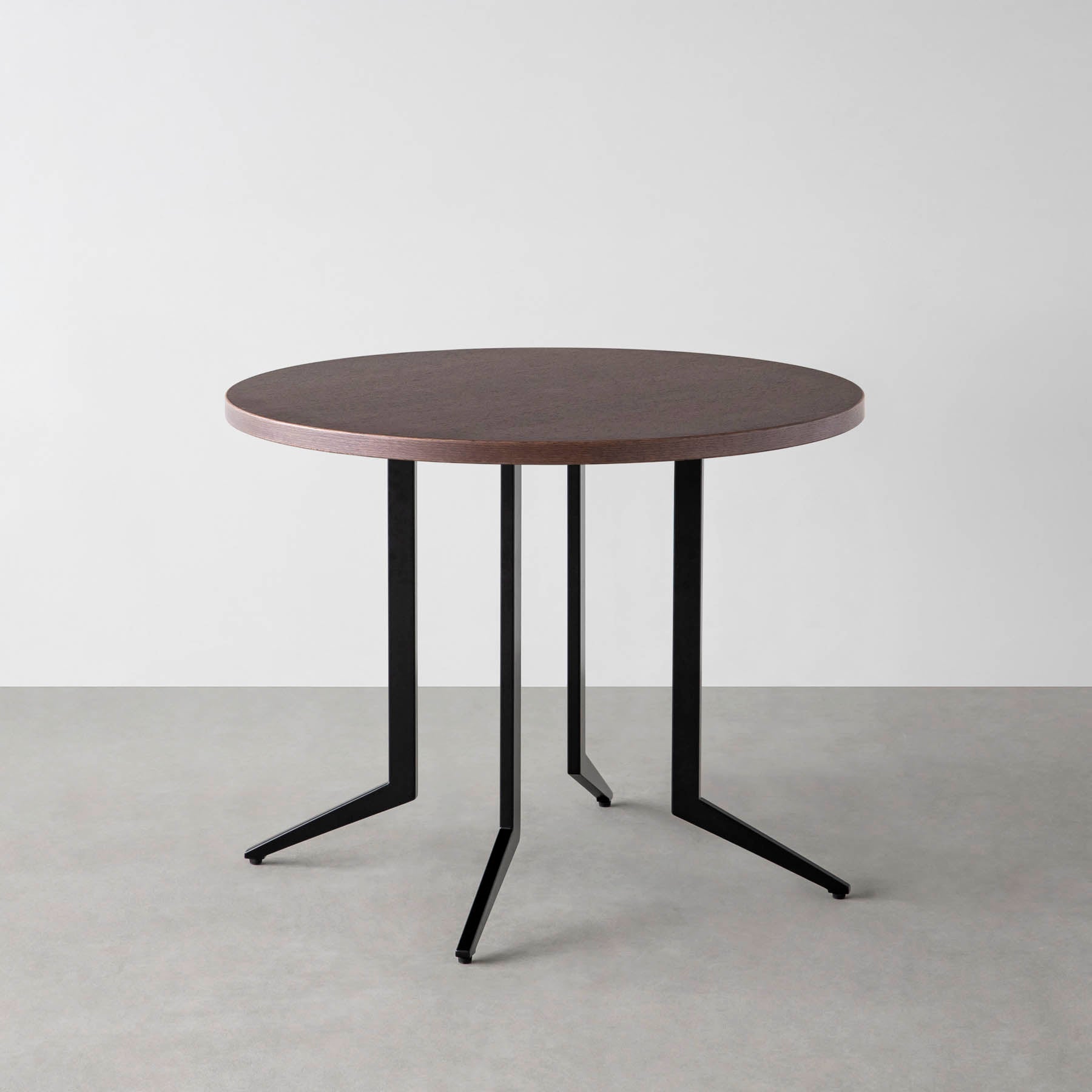 スマート造作カフェテーブル / ウェンジ　黒スチール脚 4本脚 × ラウンド φ81 - 90