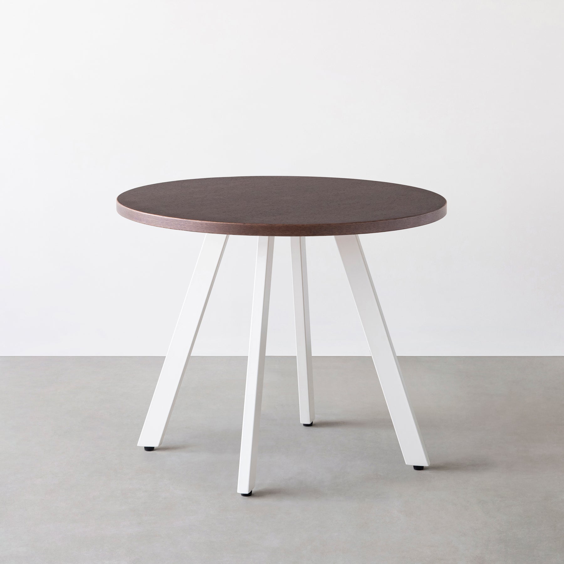 Kanademonoのウェンジのカフェテーブル